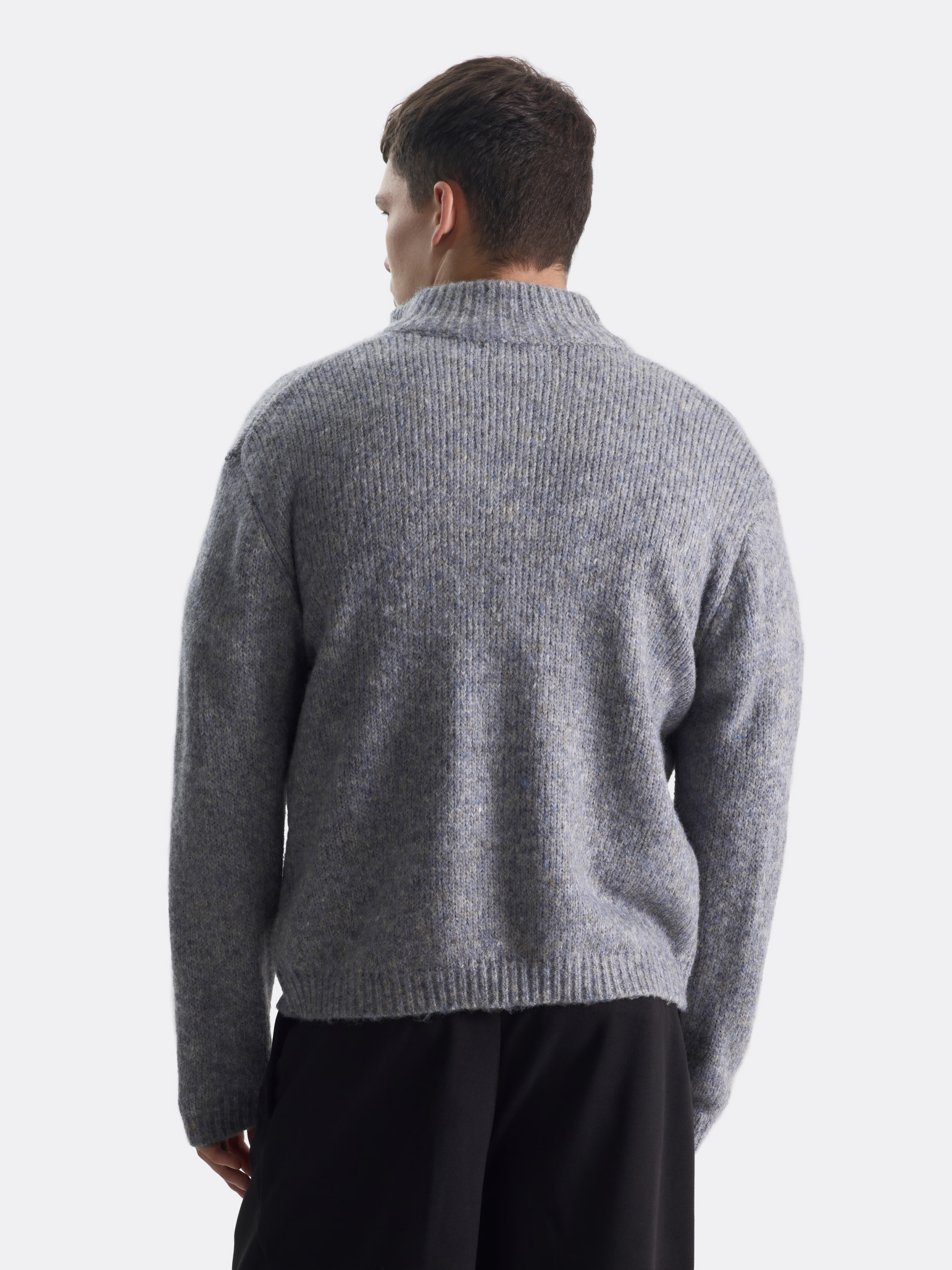 ​Свитер на молнии