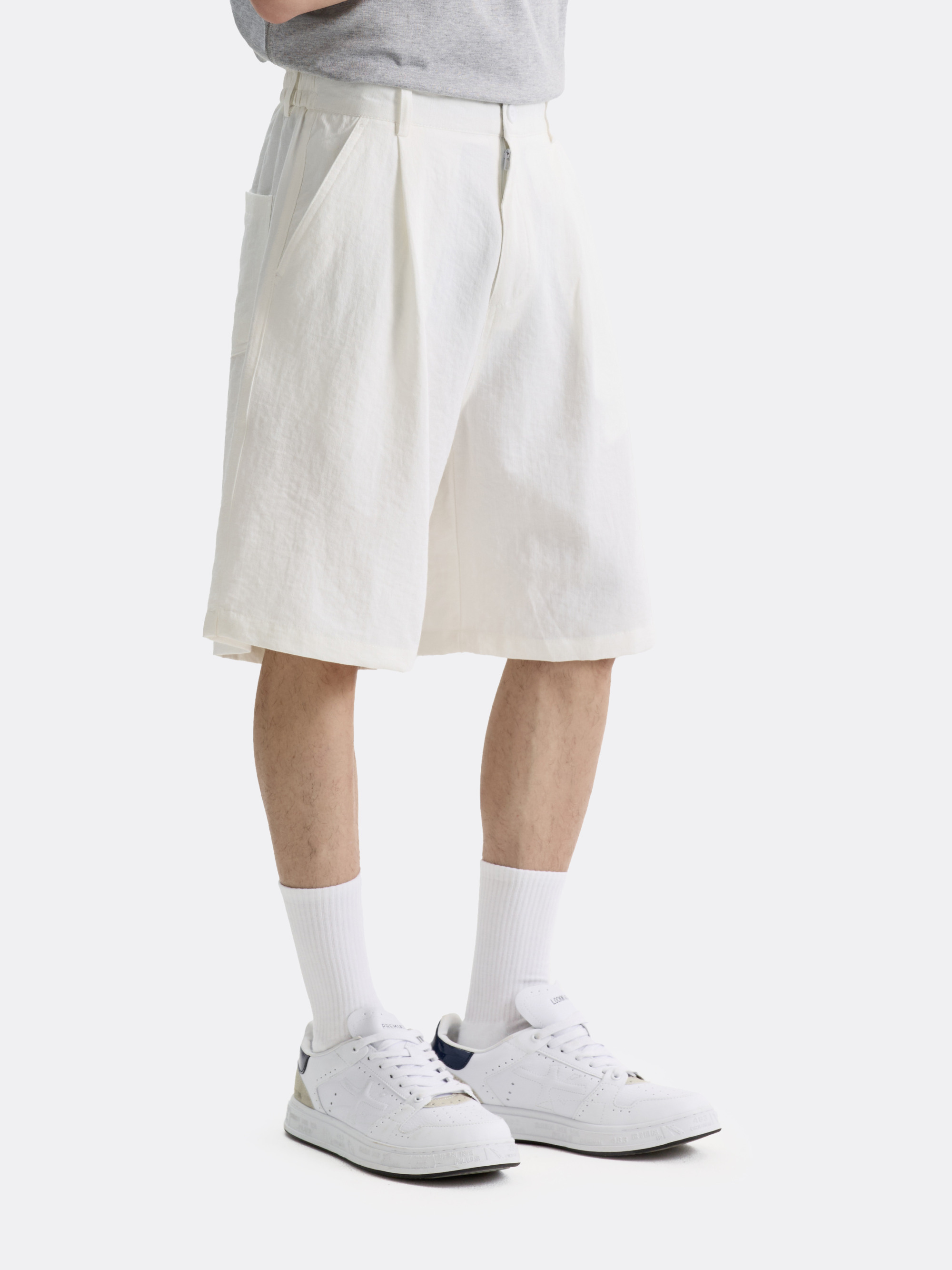 Шорты Volume Pleat