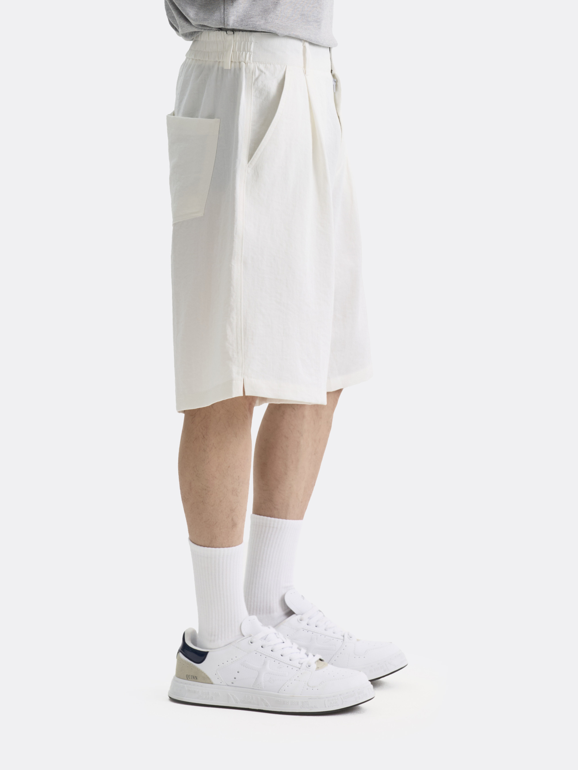 Шорты Volume Pleat