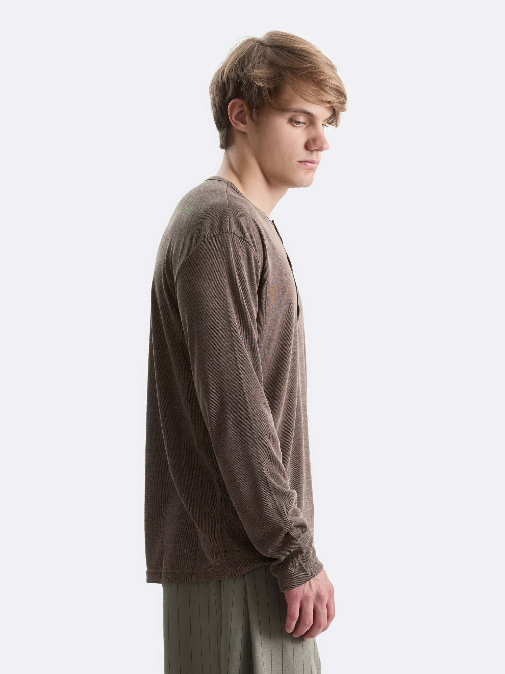 ​Лонгслив Henley