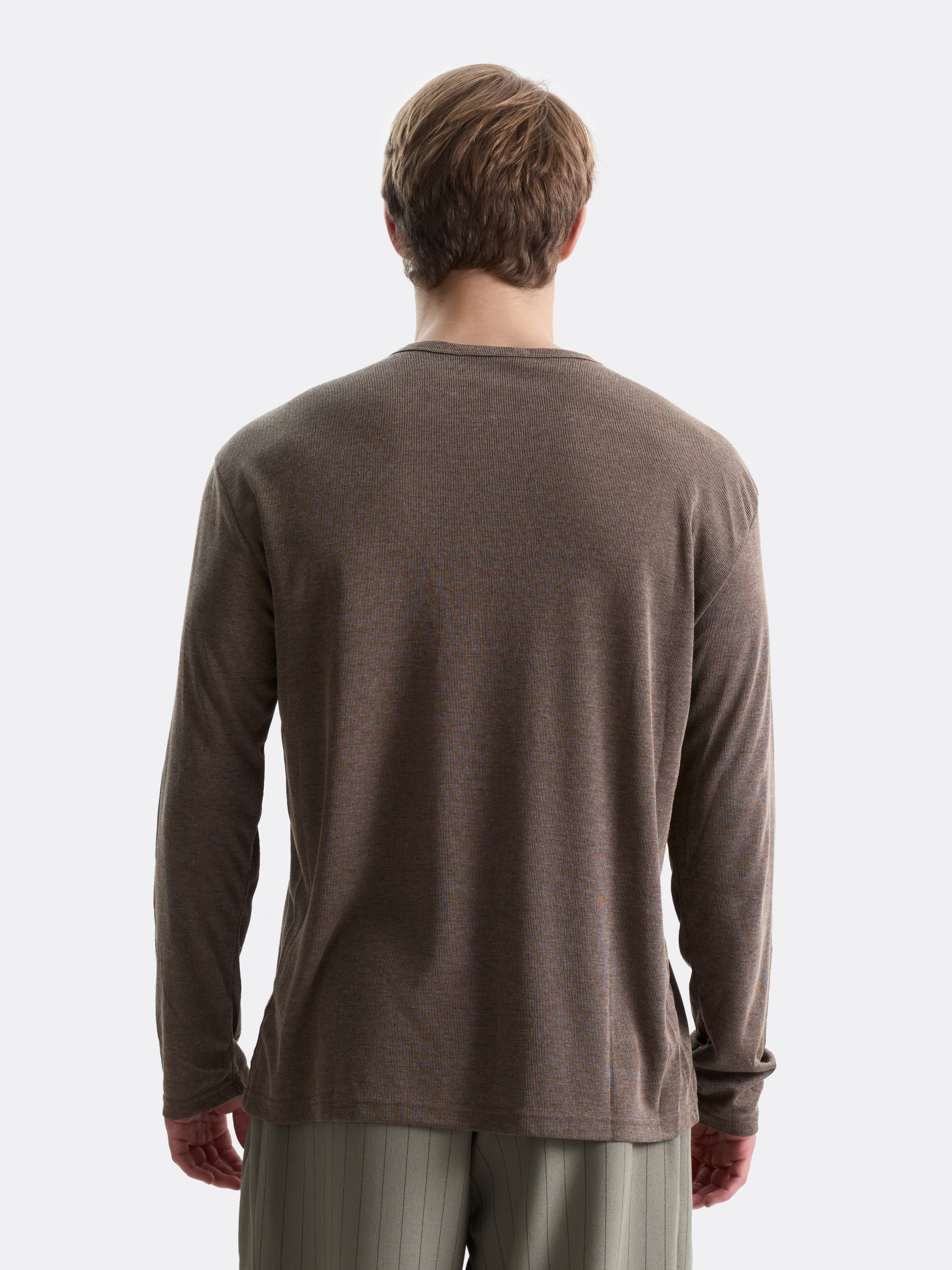 ​Лонгслив Henley