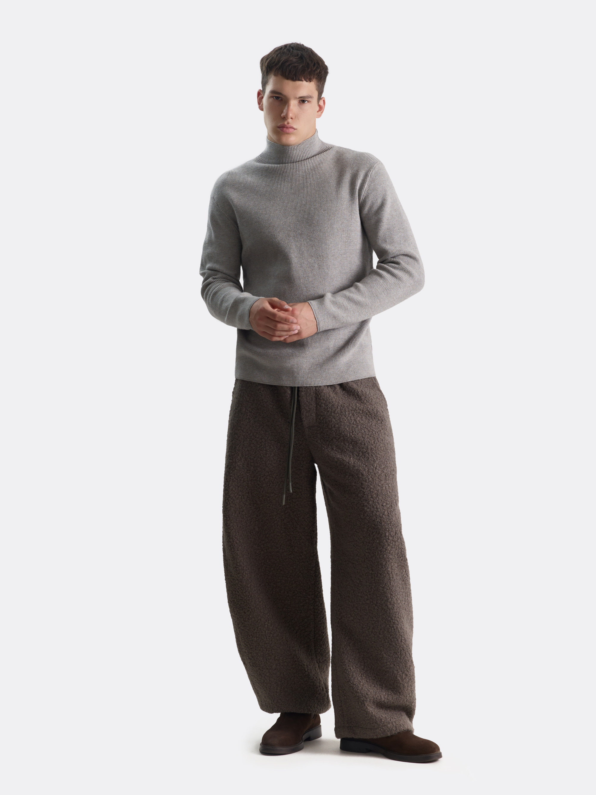 Свитер Monotone
