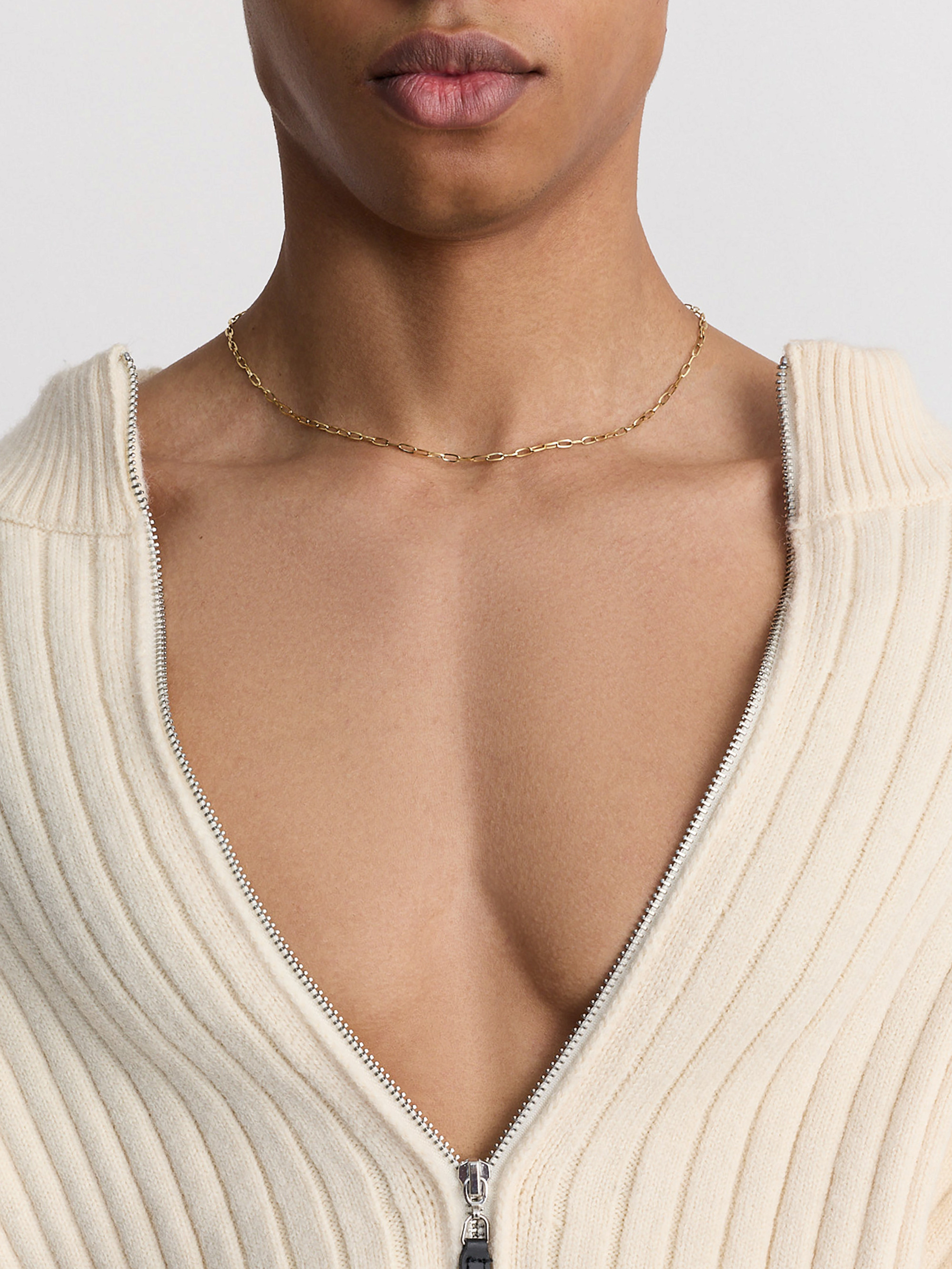 Тонкая цепь с вытянутыми звеньями