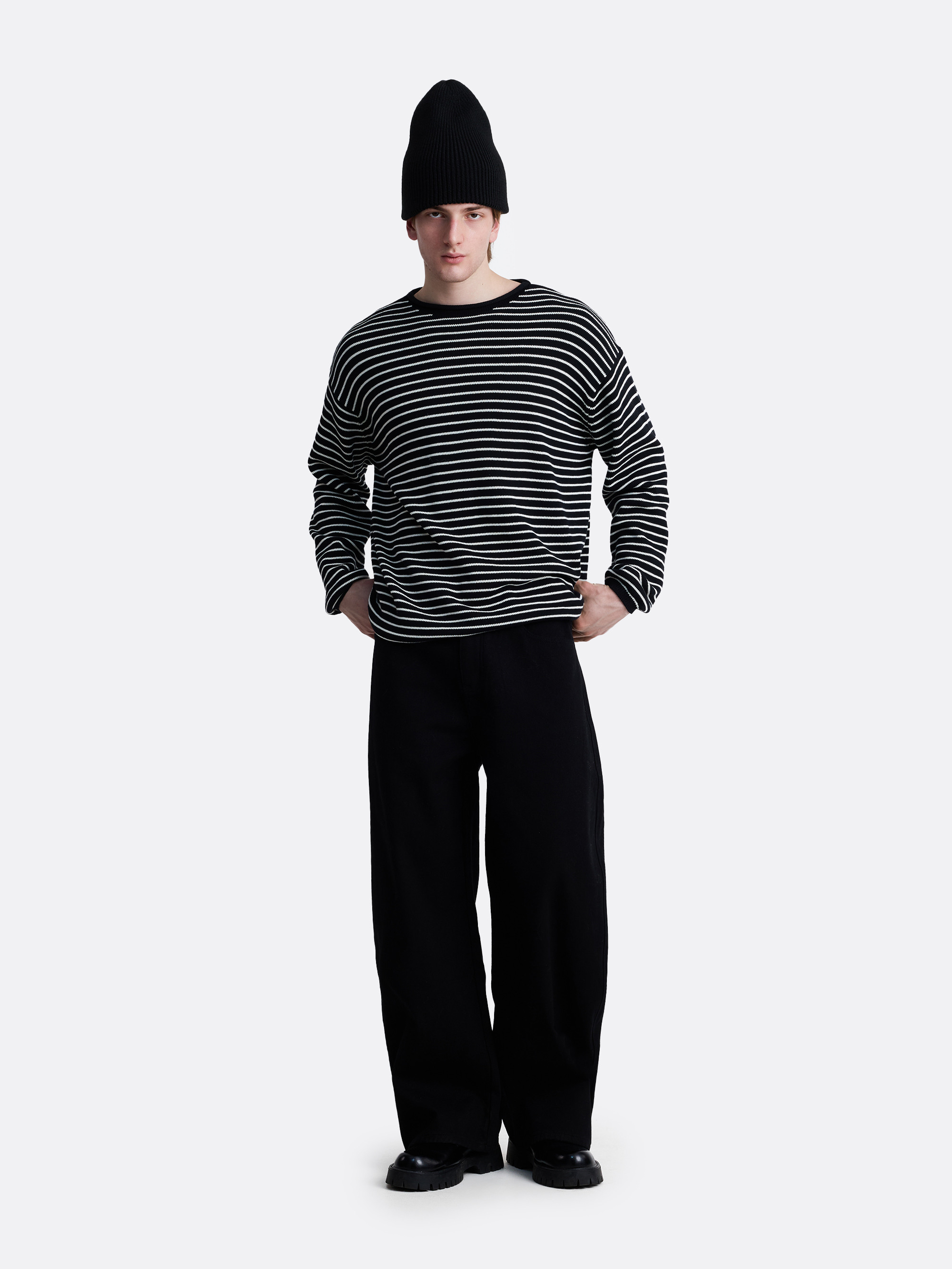 ​Полосатый пуловер