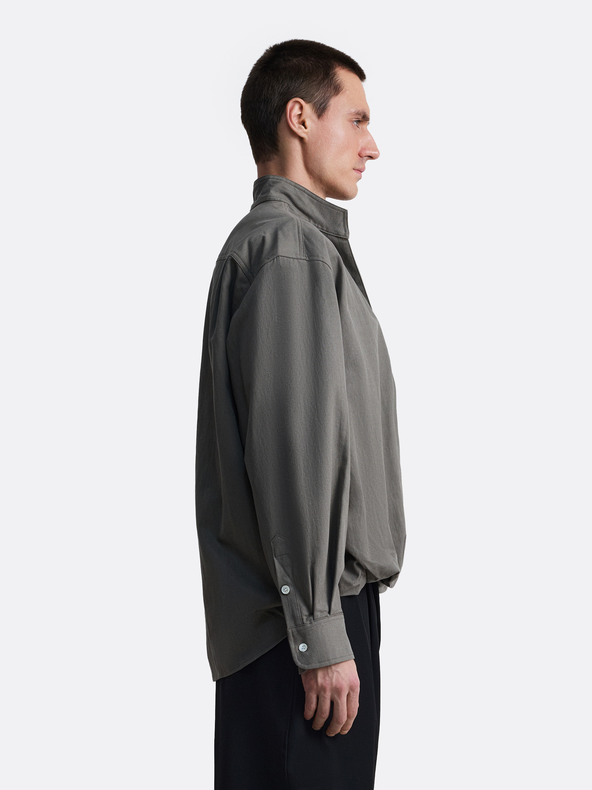 Джинсовая рубашка