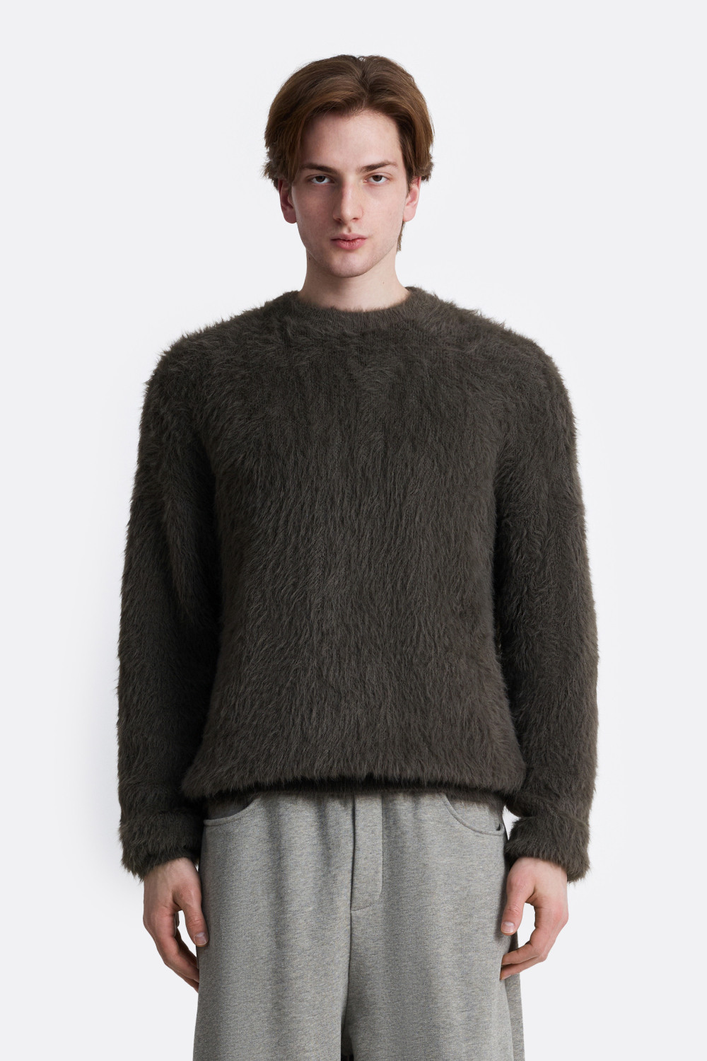 ​Пушистый свитер