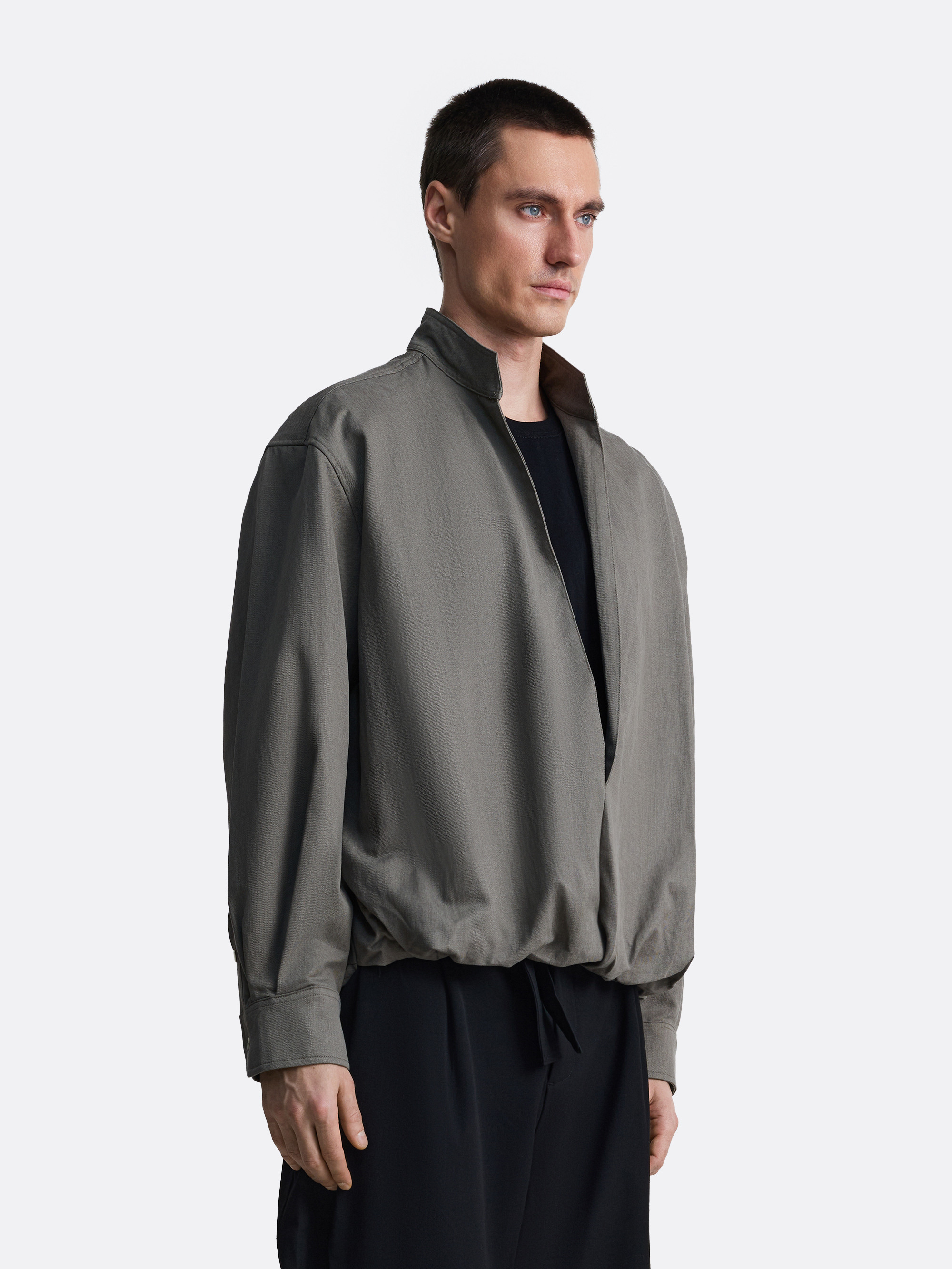 Джинсовая рубашка