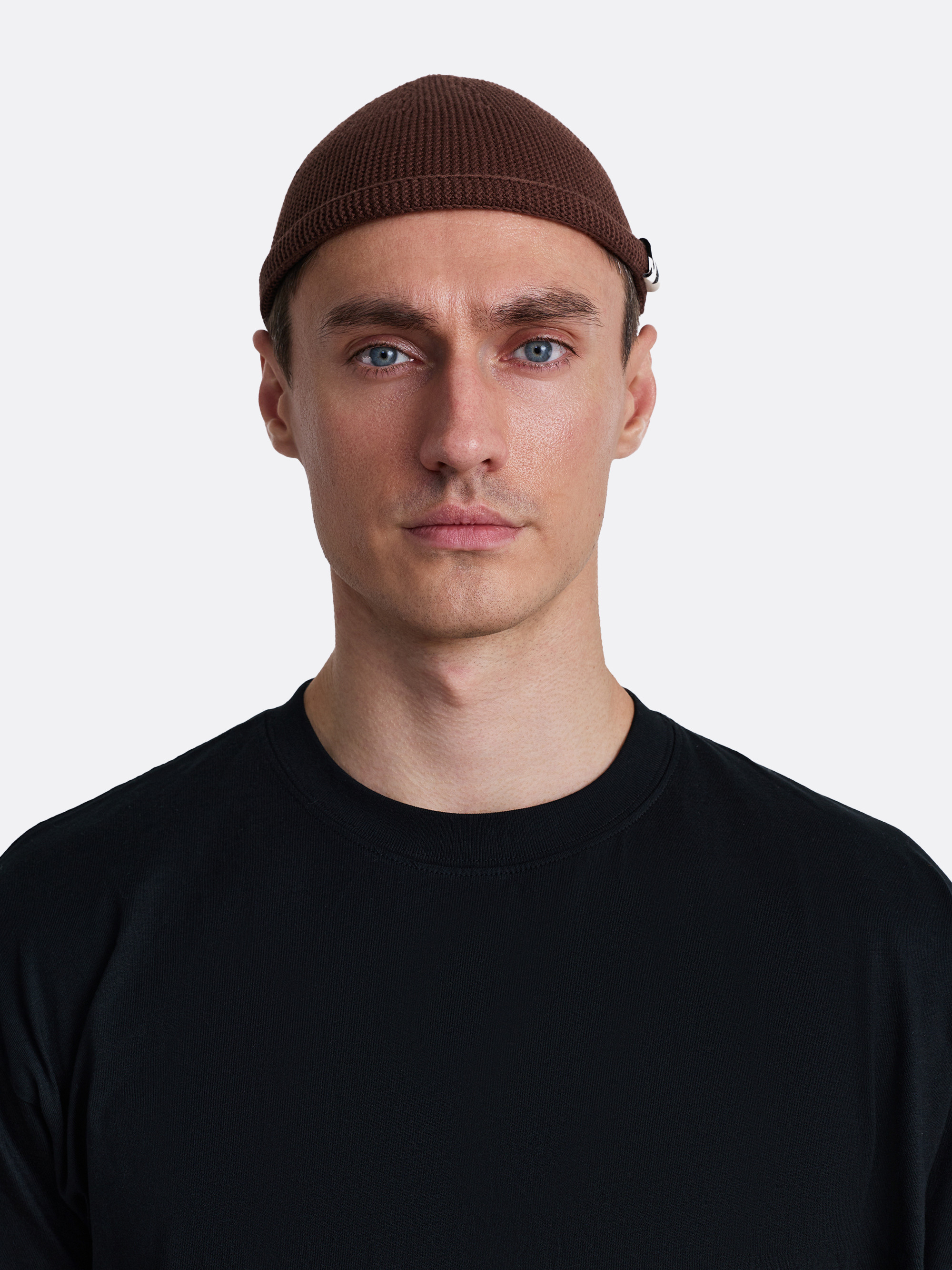 ​Шапка-бини