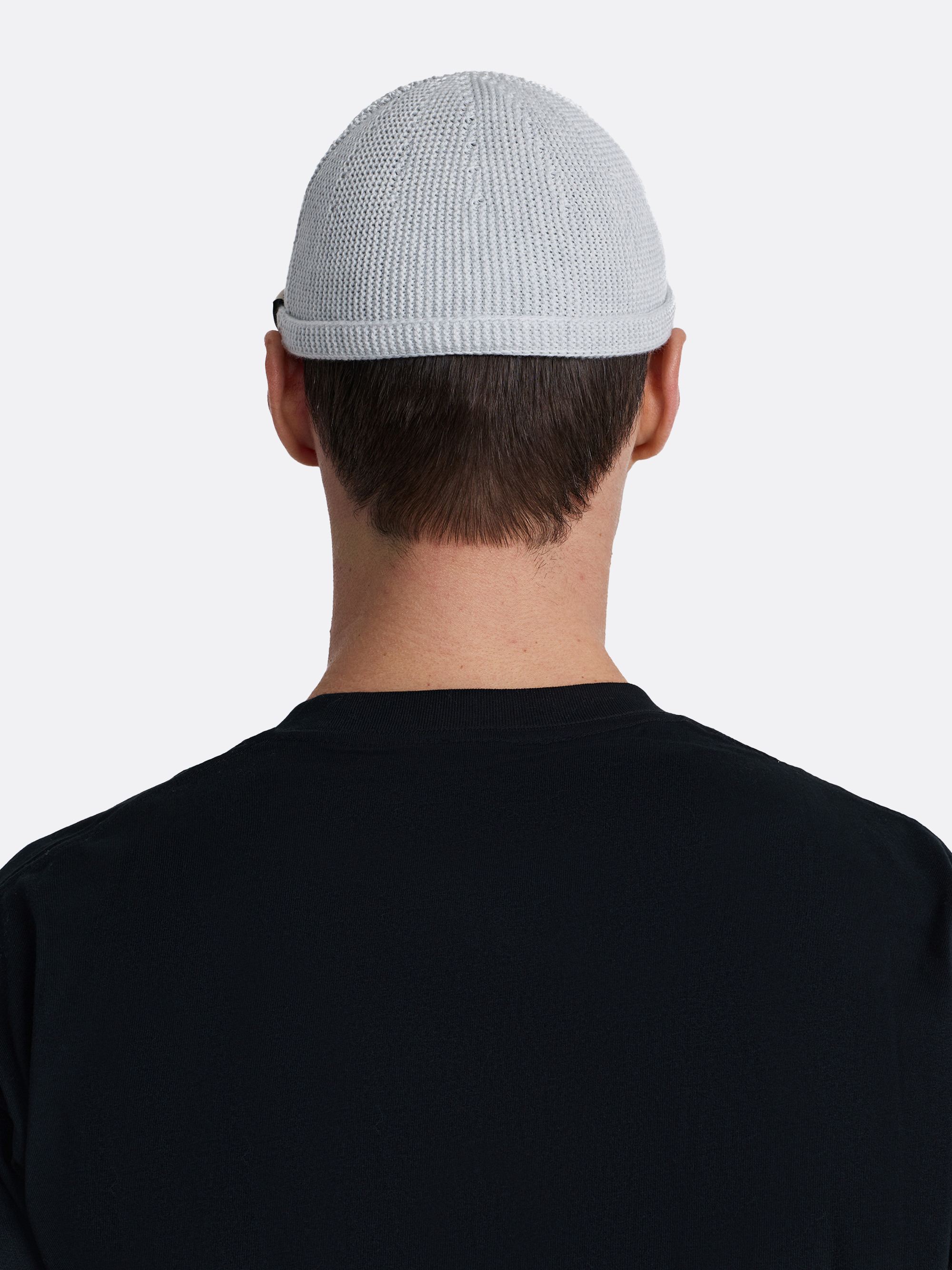 ​Шапка-бини