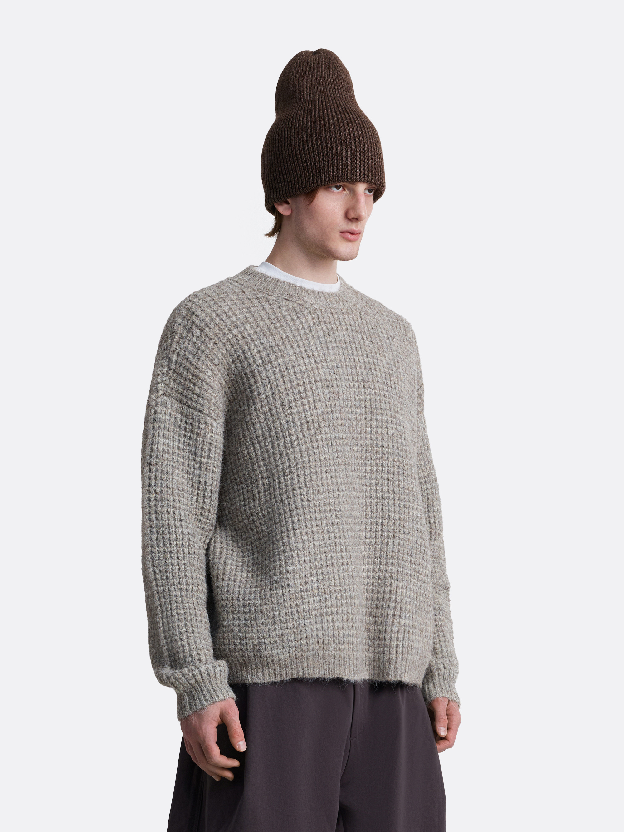 ​Свитер wafer