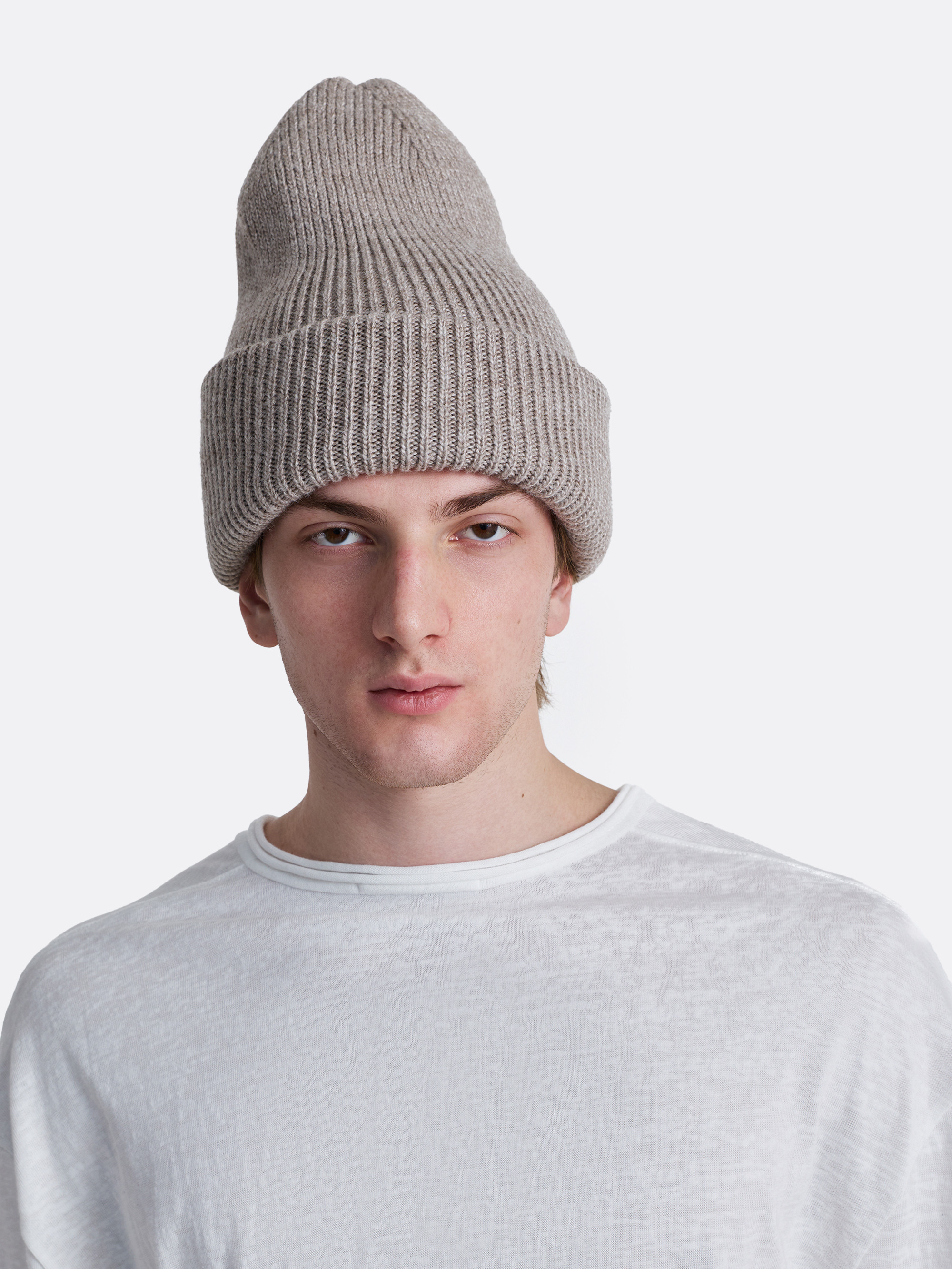 ​Шапка с отворотом