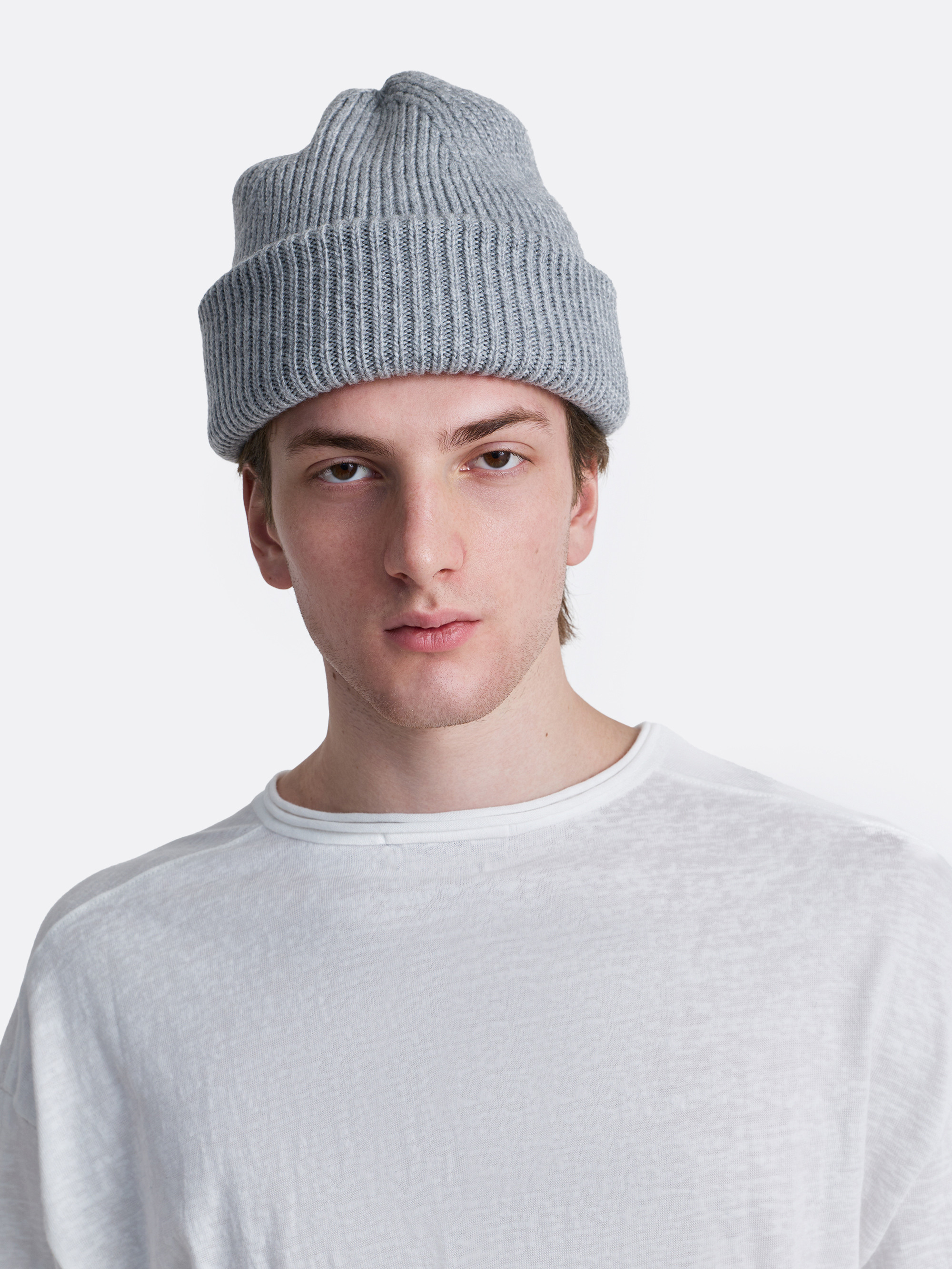 ​Шапка с отворотом