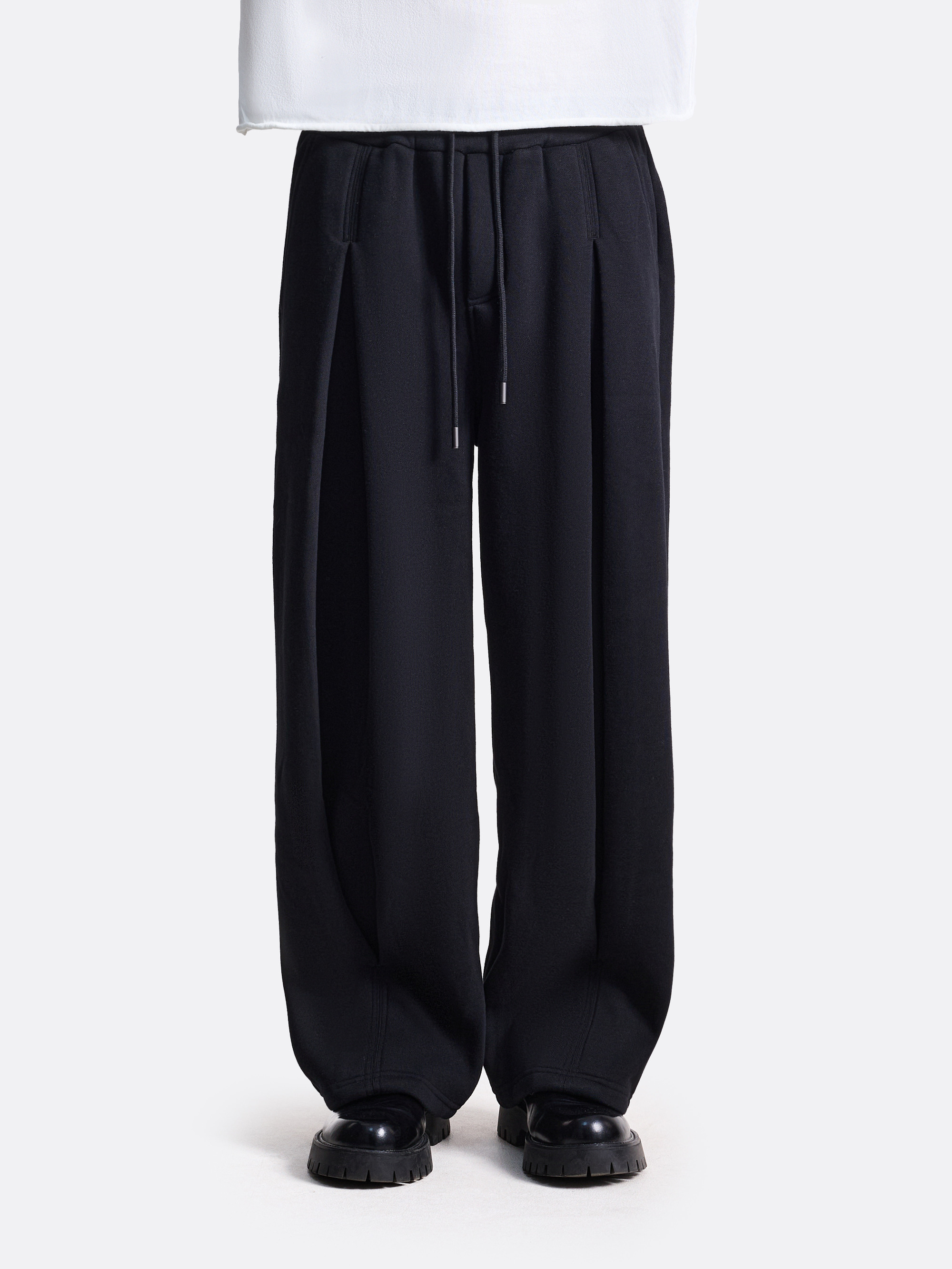 ​Брюки со складками