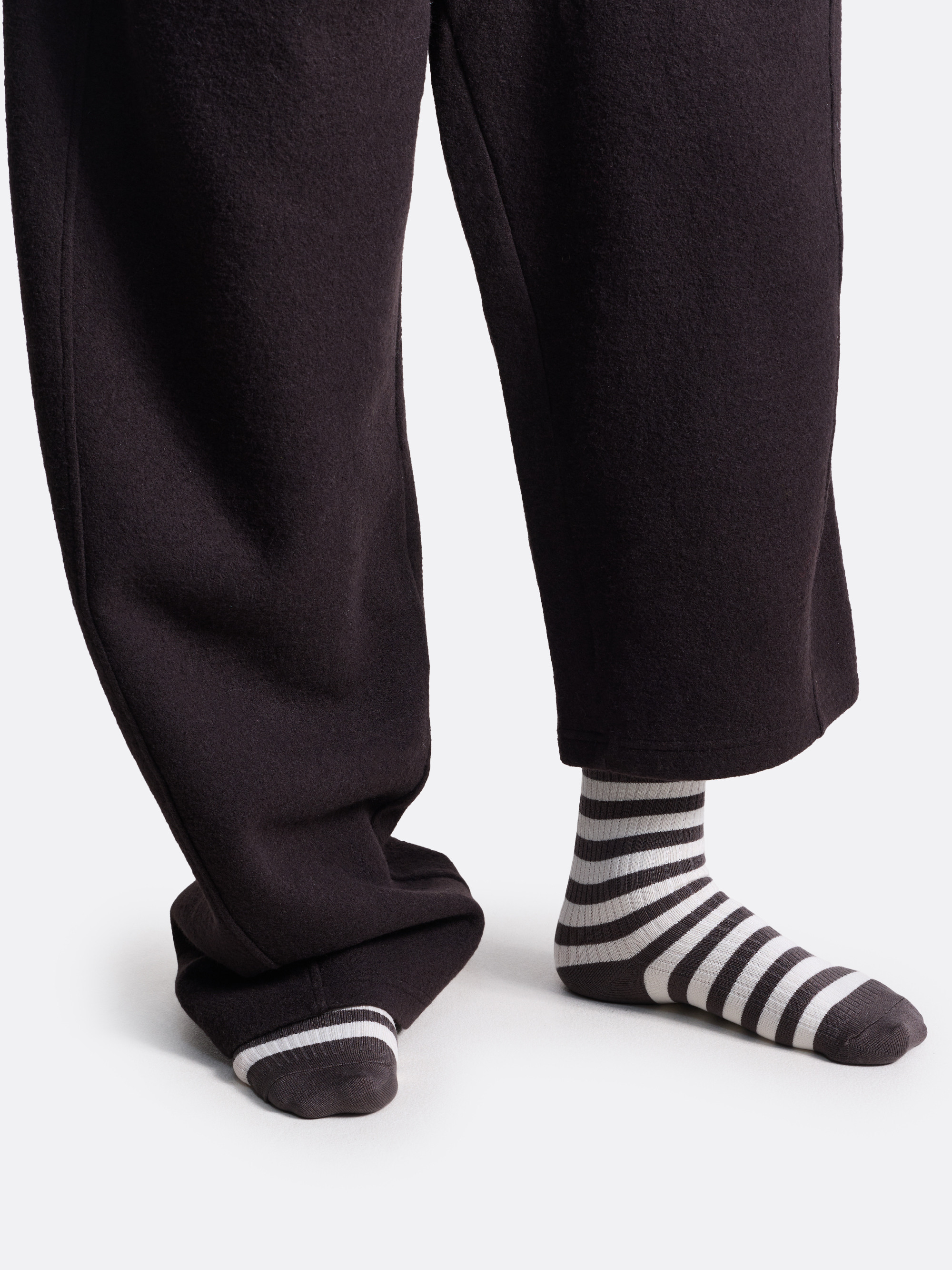 ​Полосатые носки