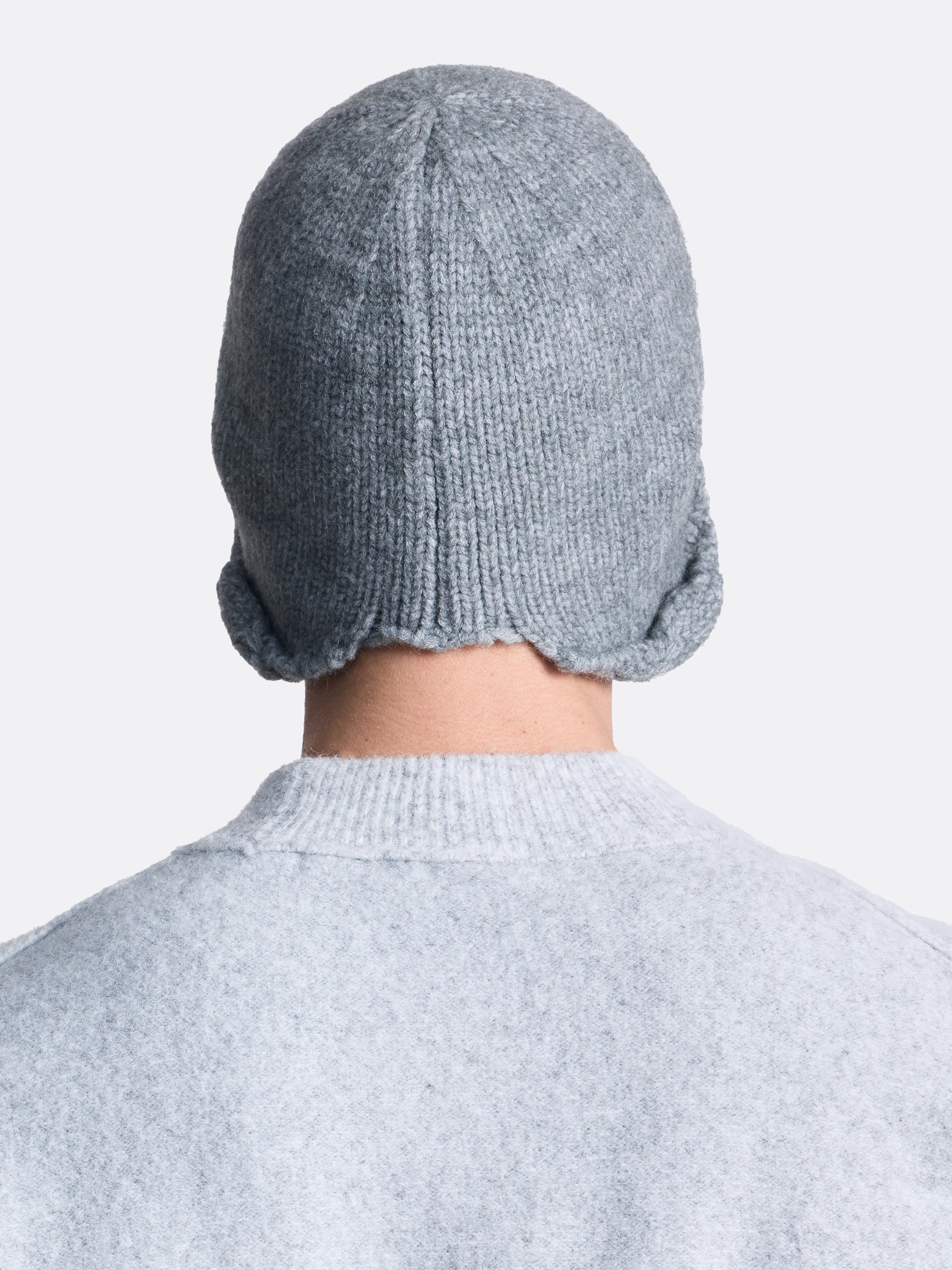 ​Шапка-шлем