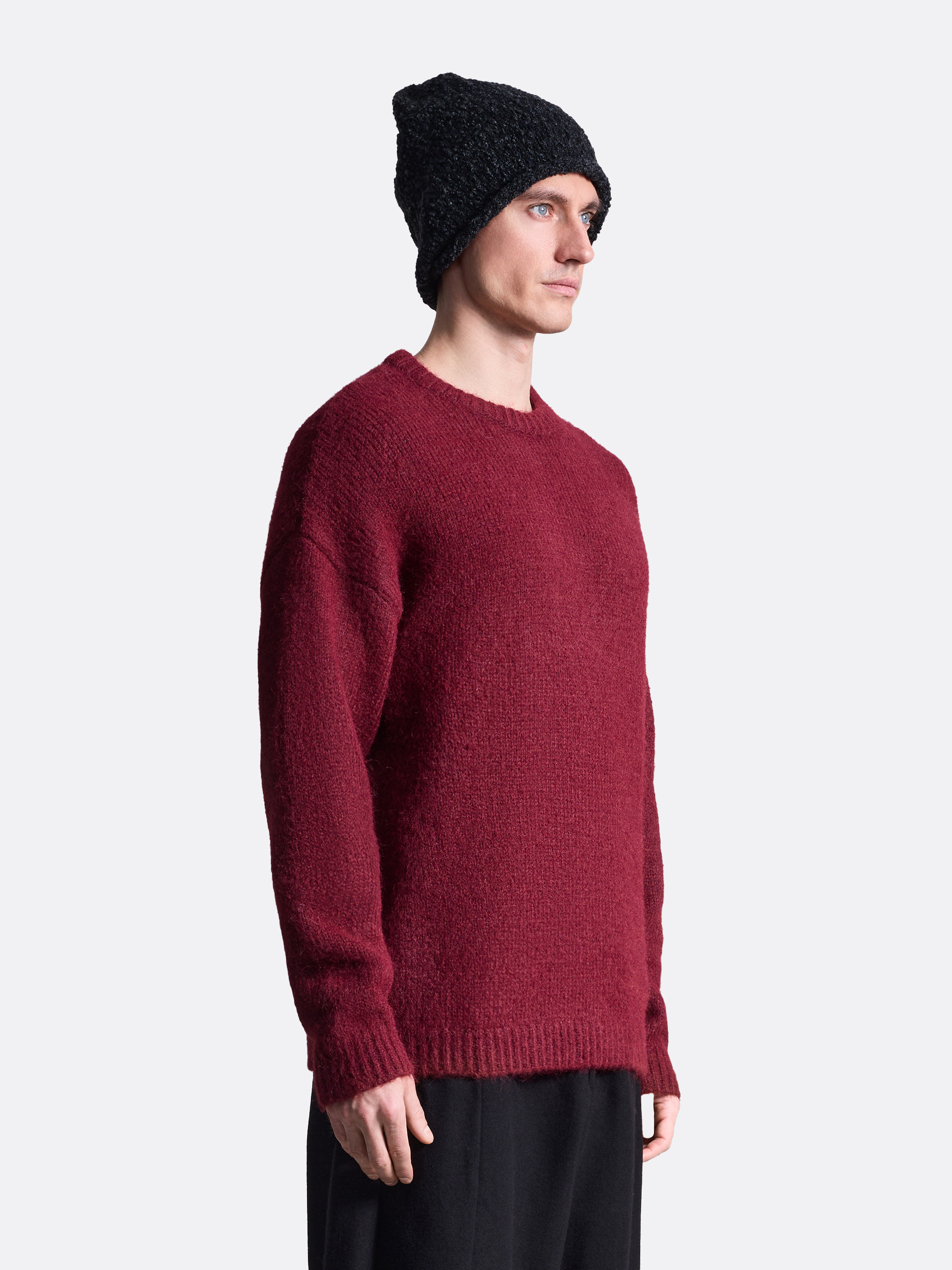 ​Вязаный свитер