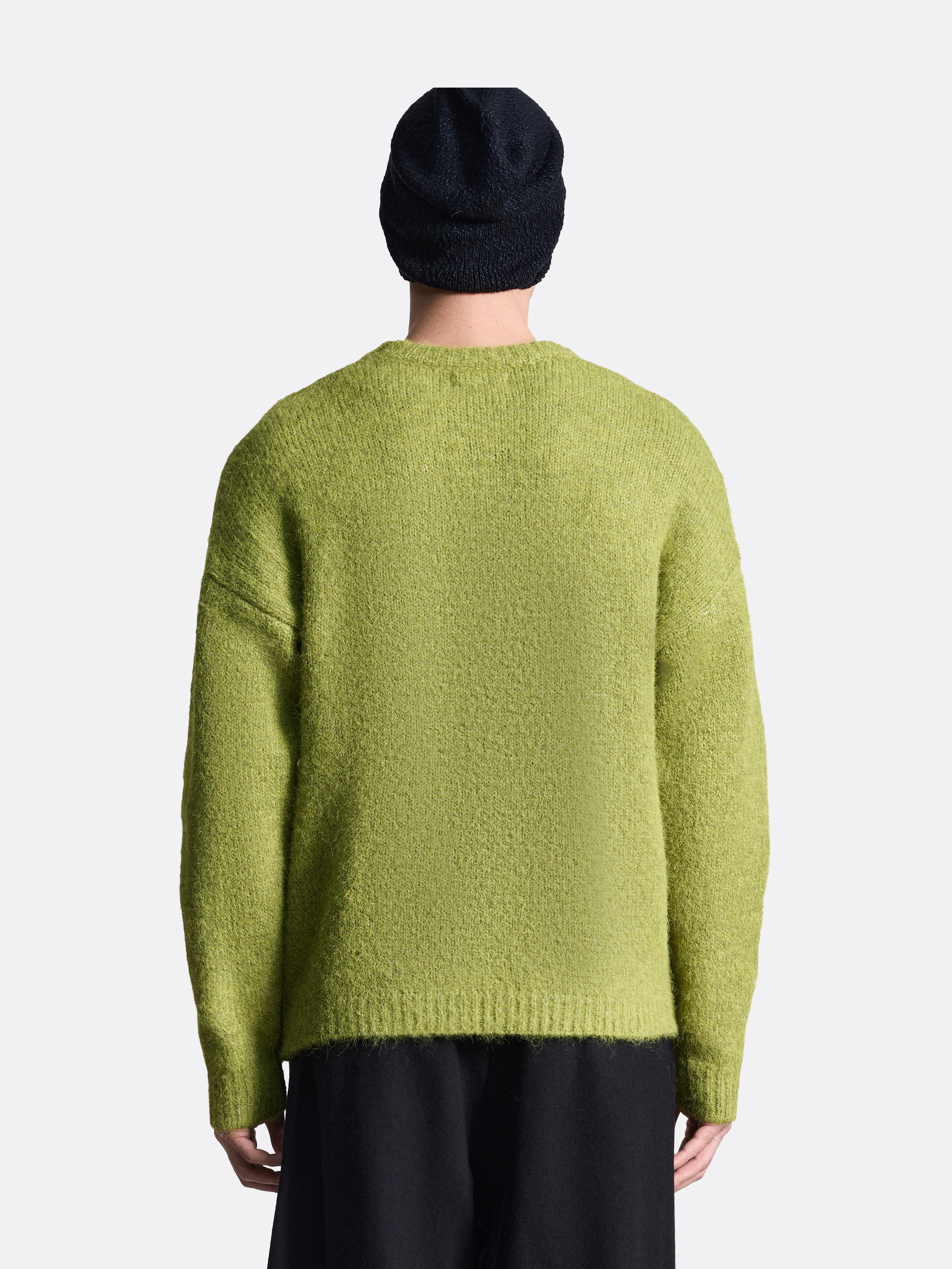 ​Вязаный свитер