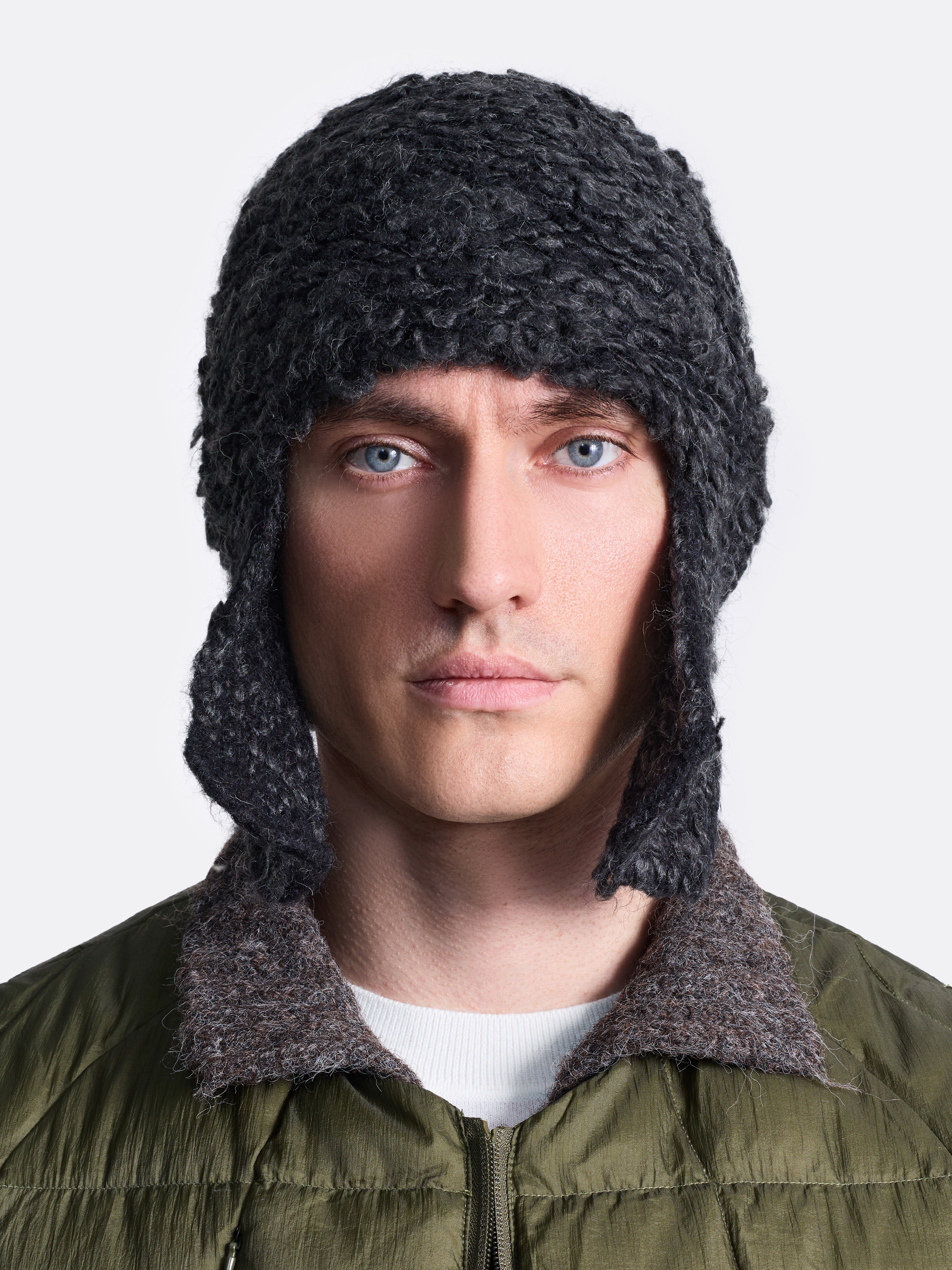 ​Шапка-ушанка curly