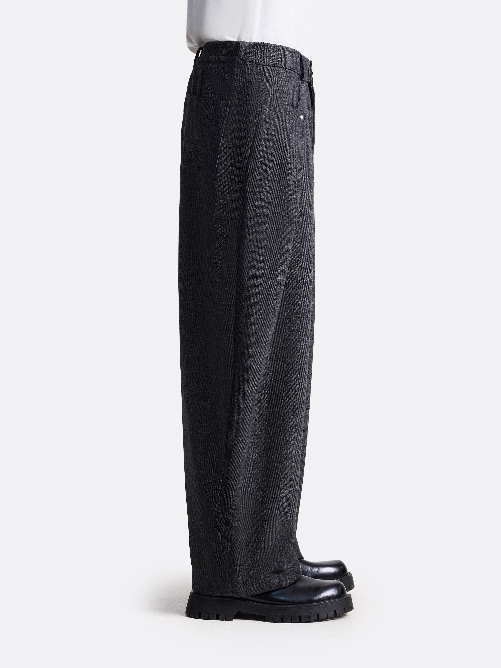 ​Брюки с защипами