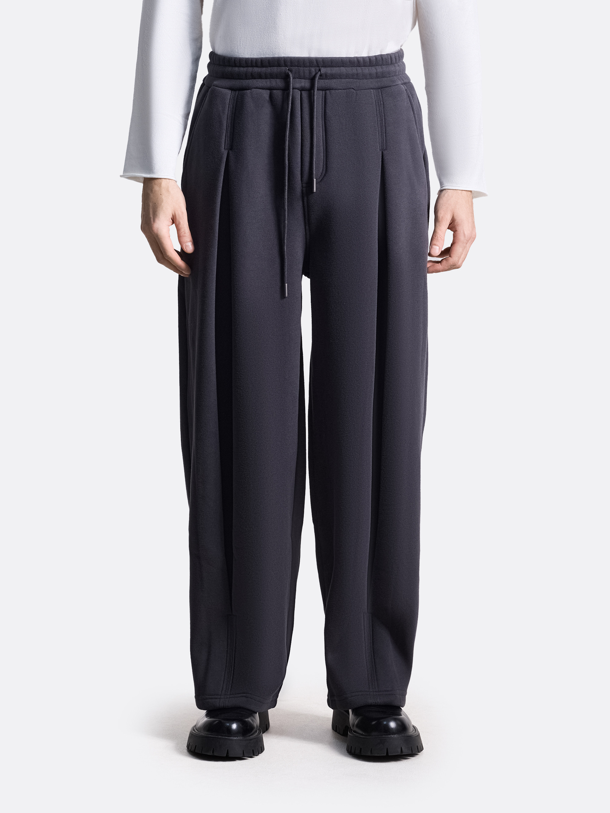 ​Брюки со складками