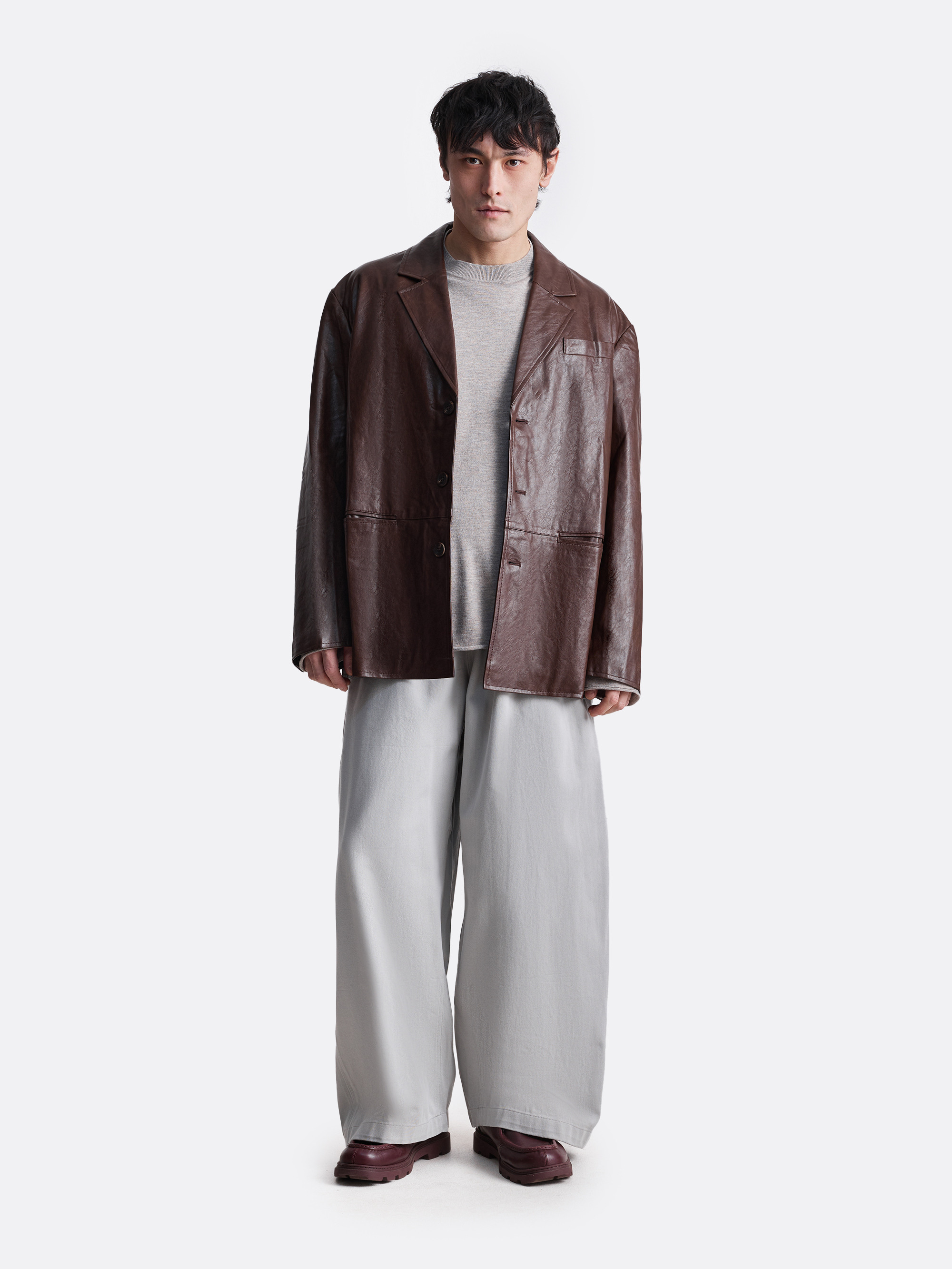 ​Пиджак из эко-кожи