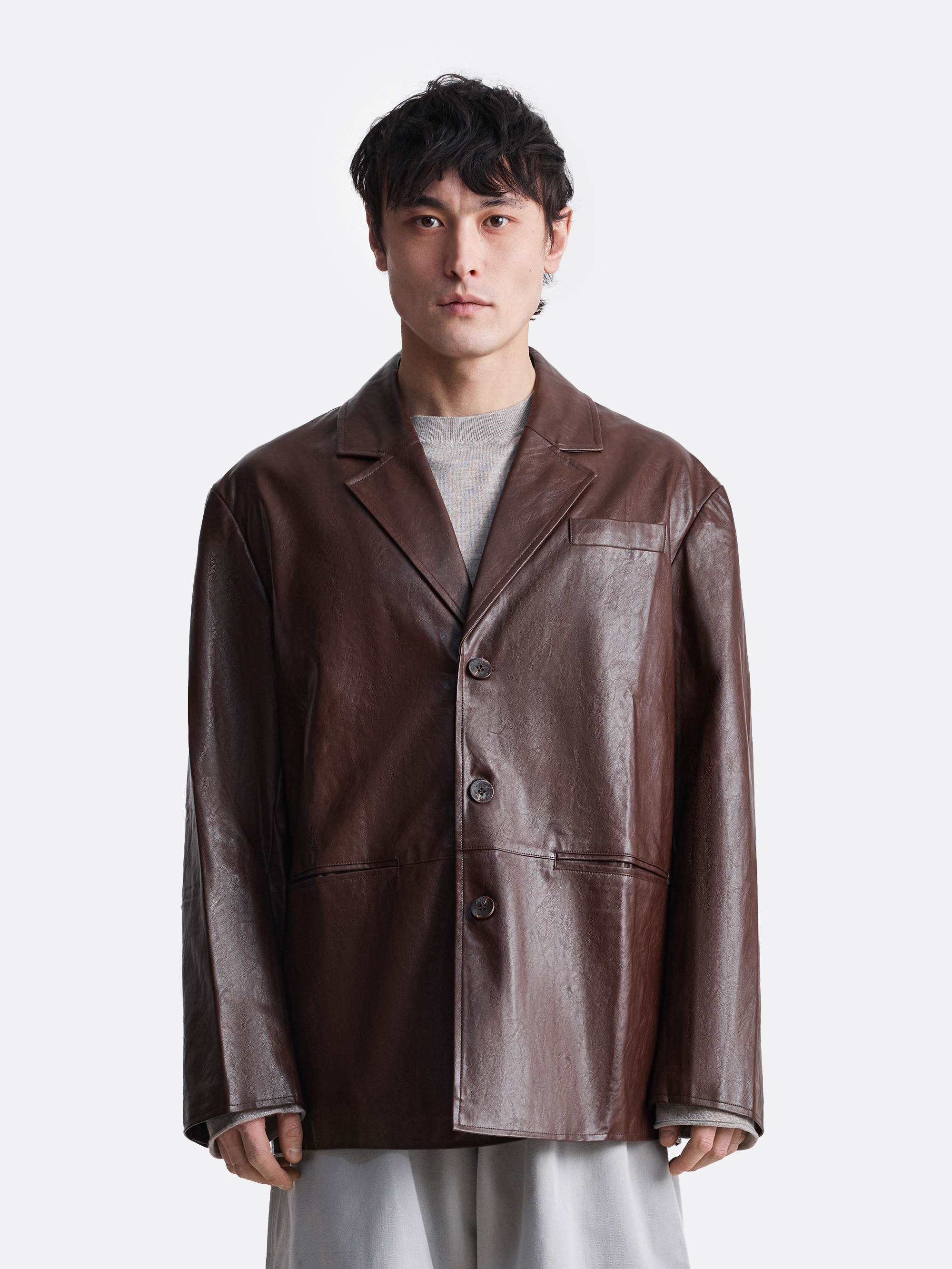 ​Пиджак из эко-кожи