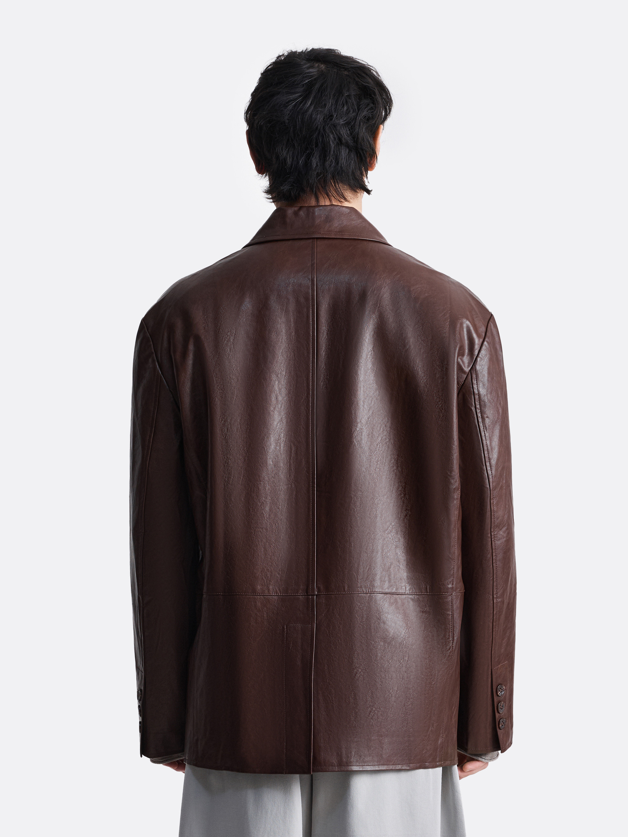 ​Пиджак из эко-кожи