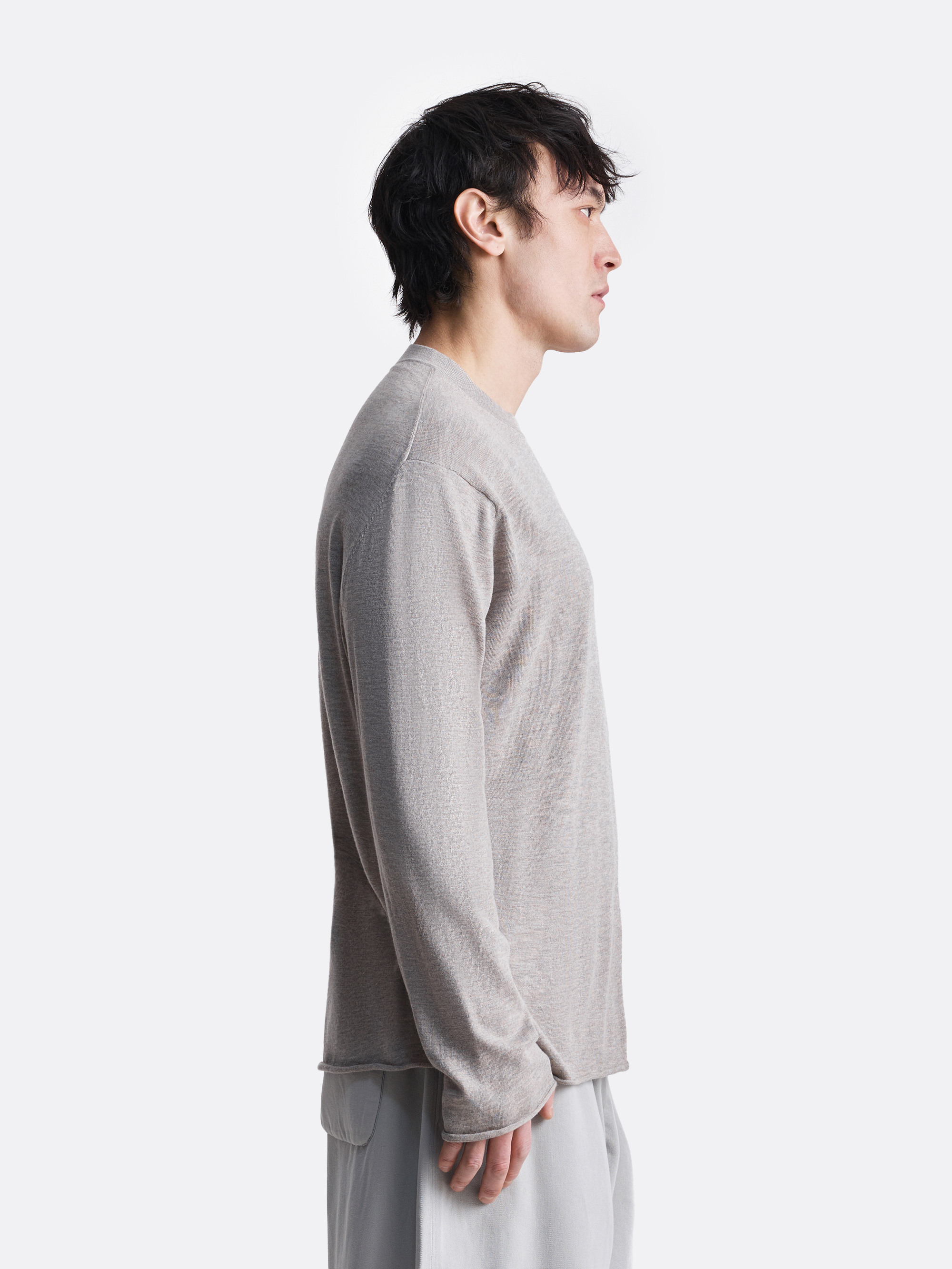 ​Лонгслив с необработанным краем