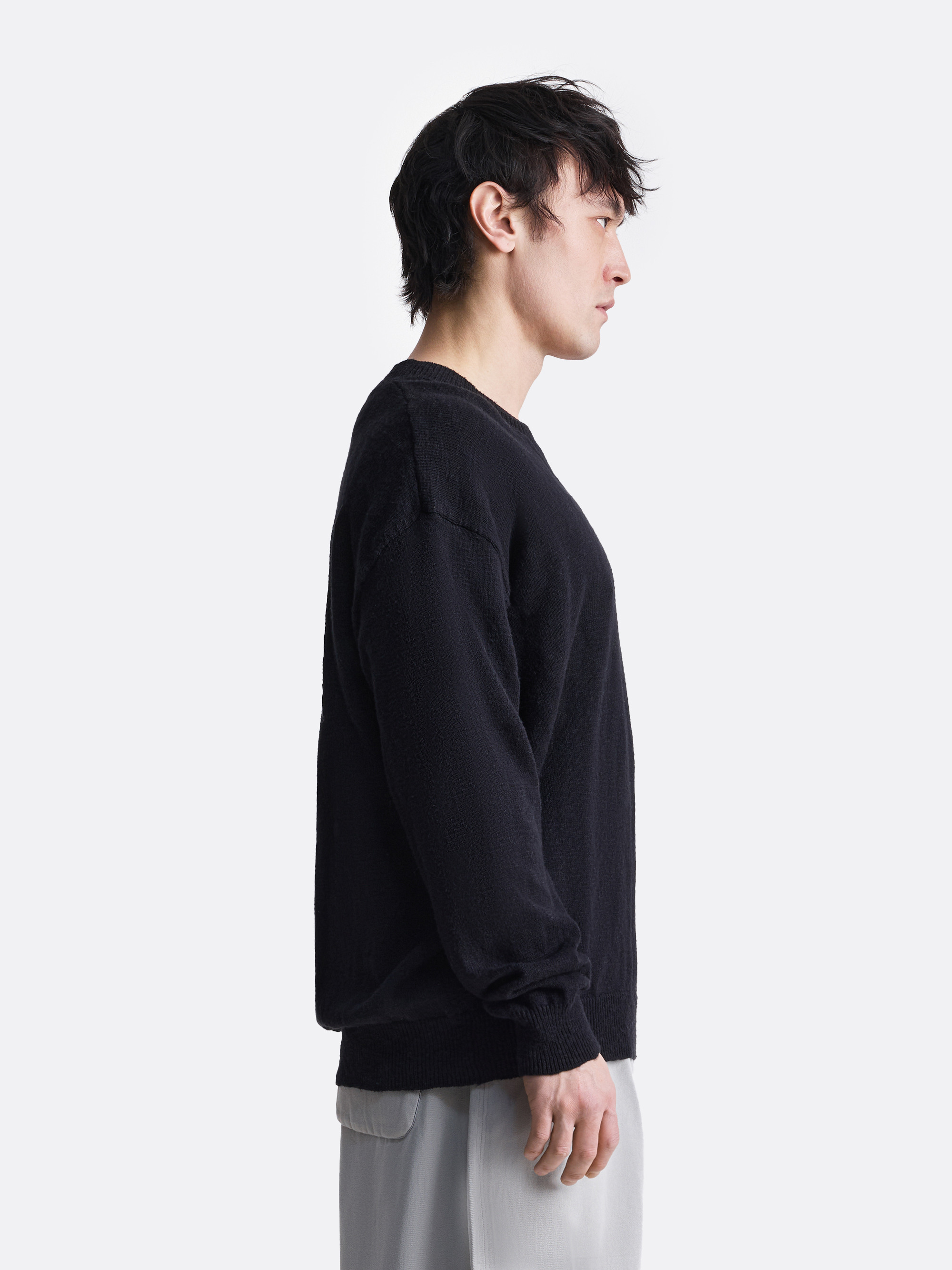 ​Свитер с V-образным вырезом