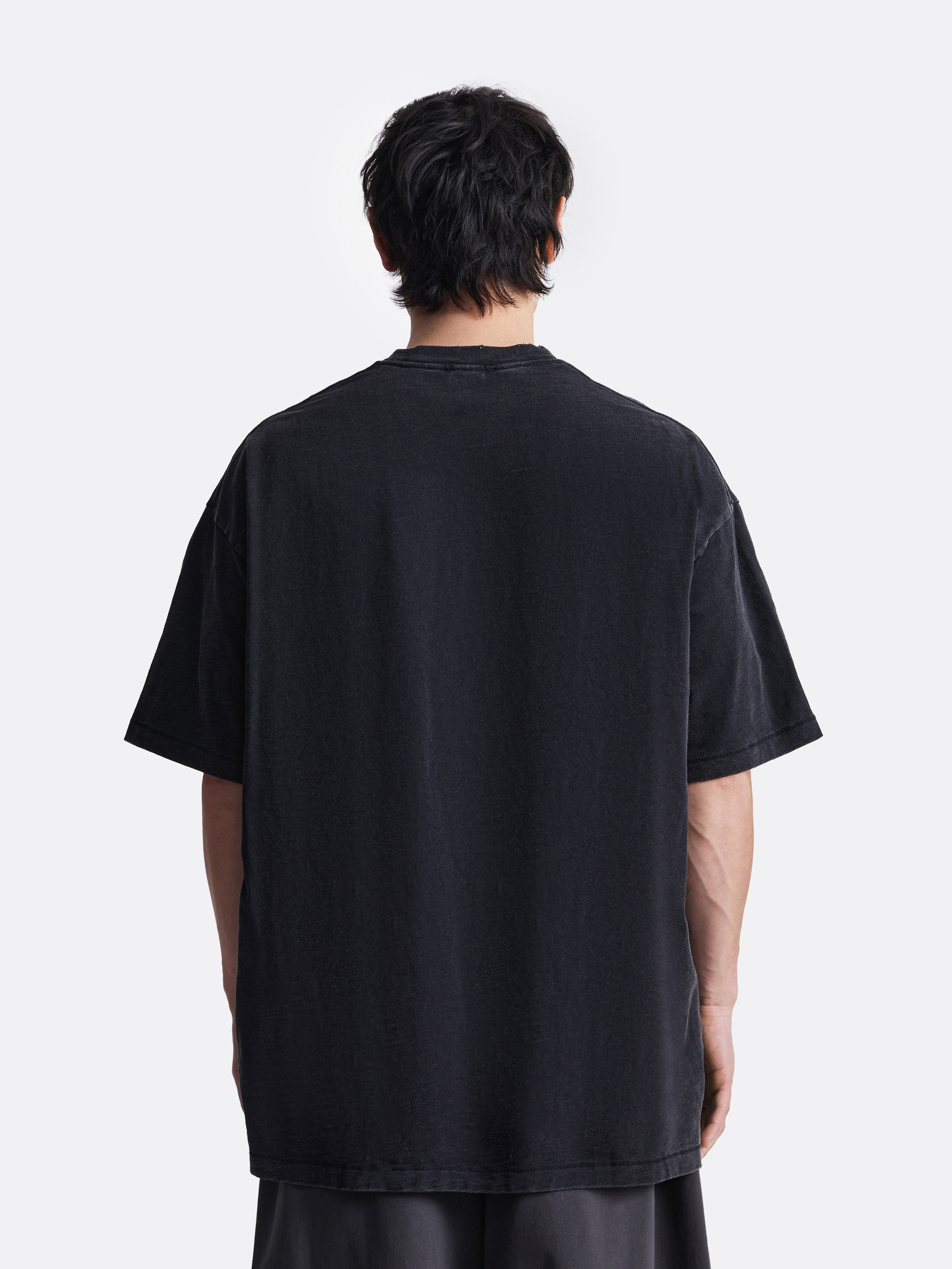 ​Футболка с выцветшим эффектом