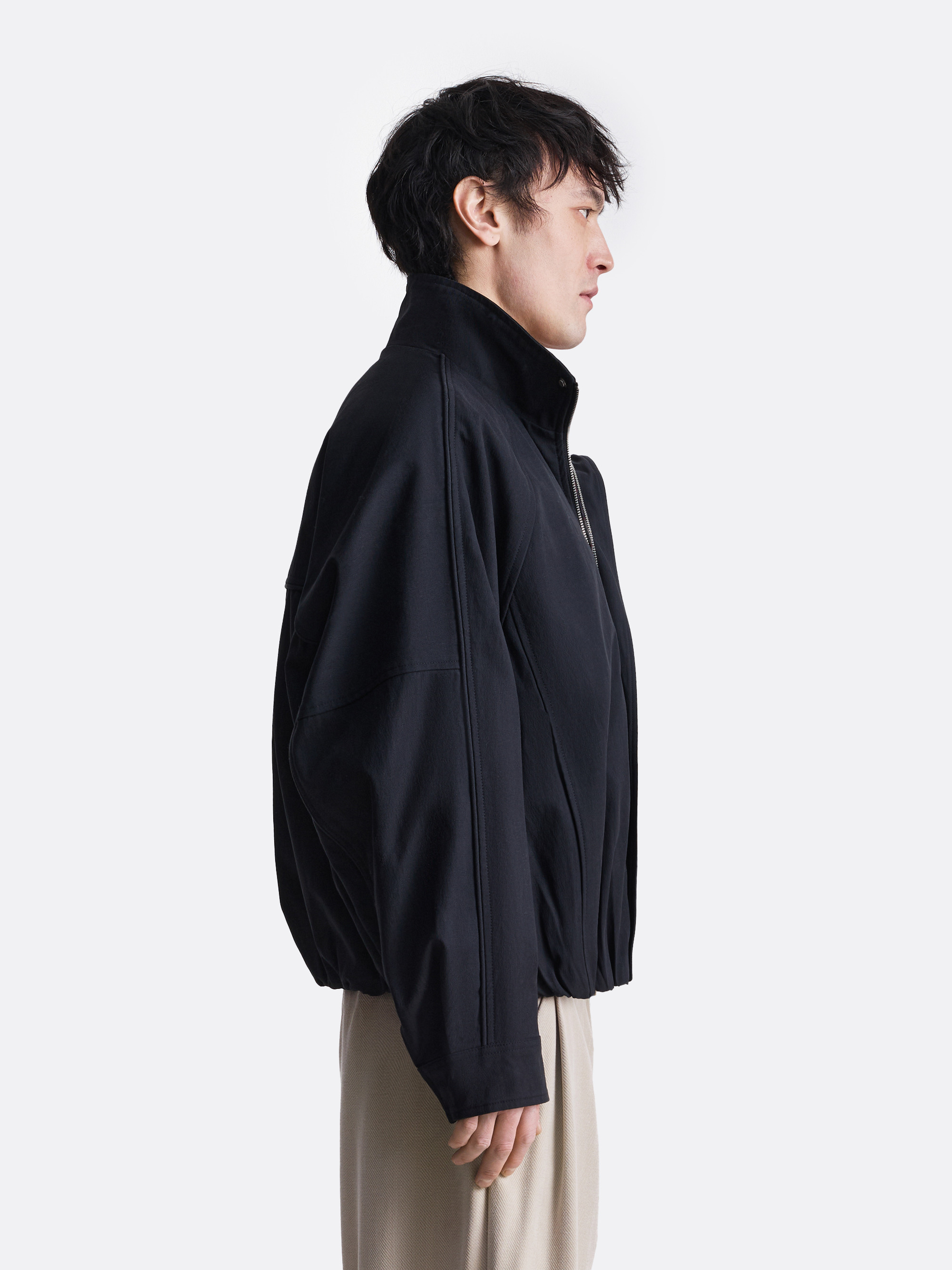 ​Куртка с воротником стойкой