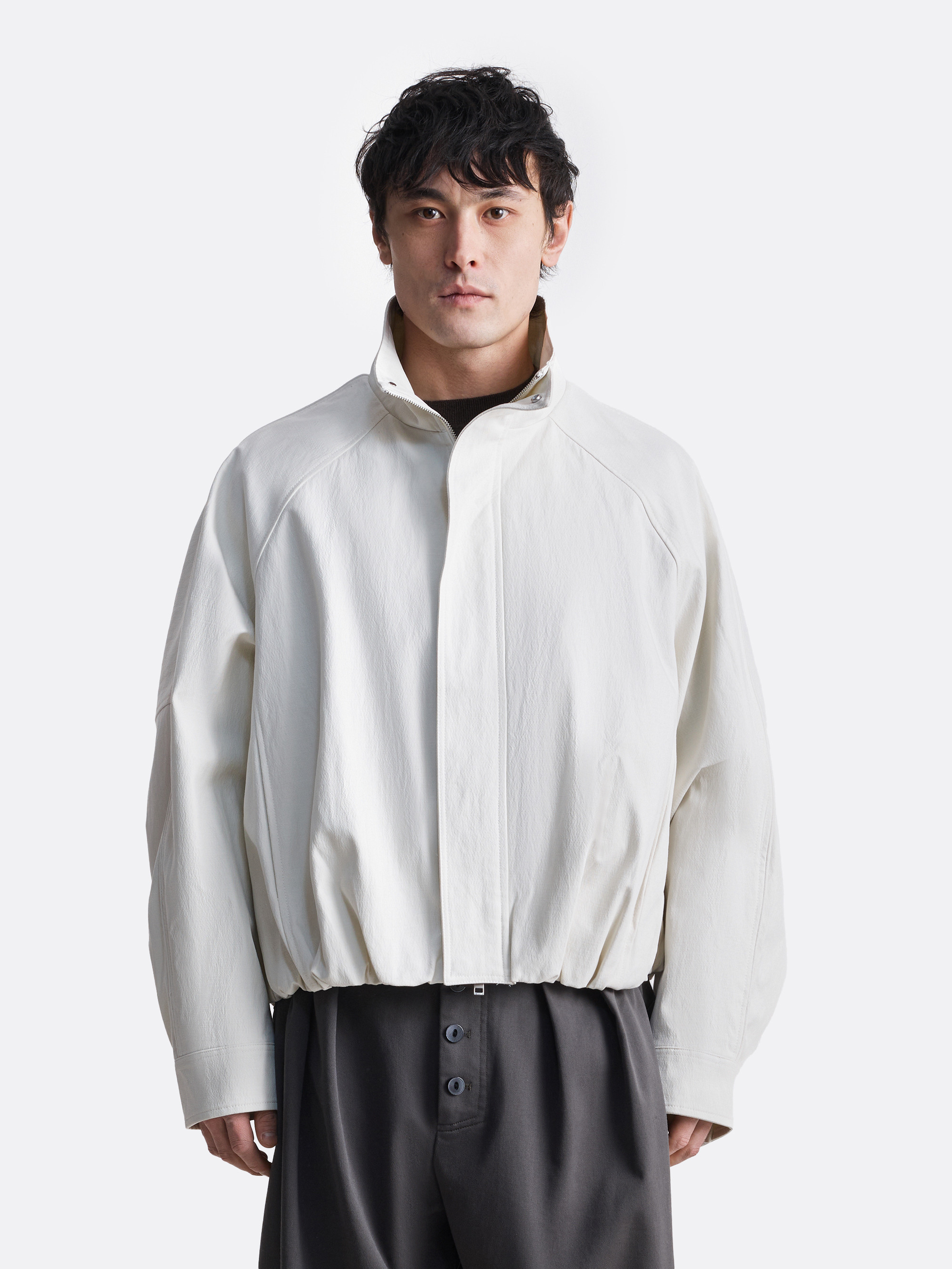 ​Куртка с воротником стойкой