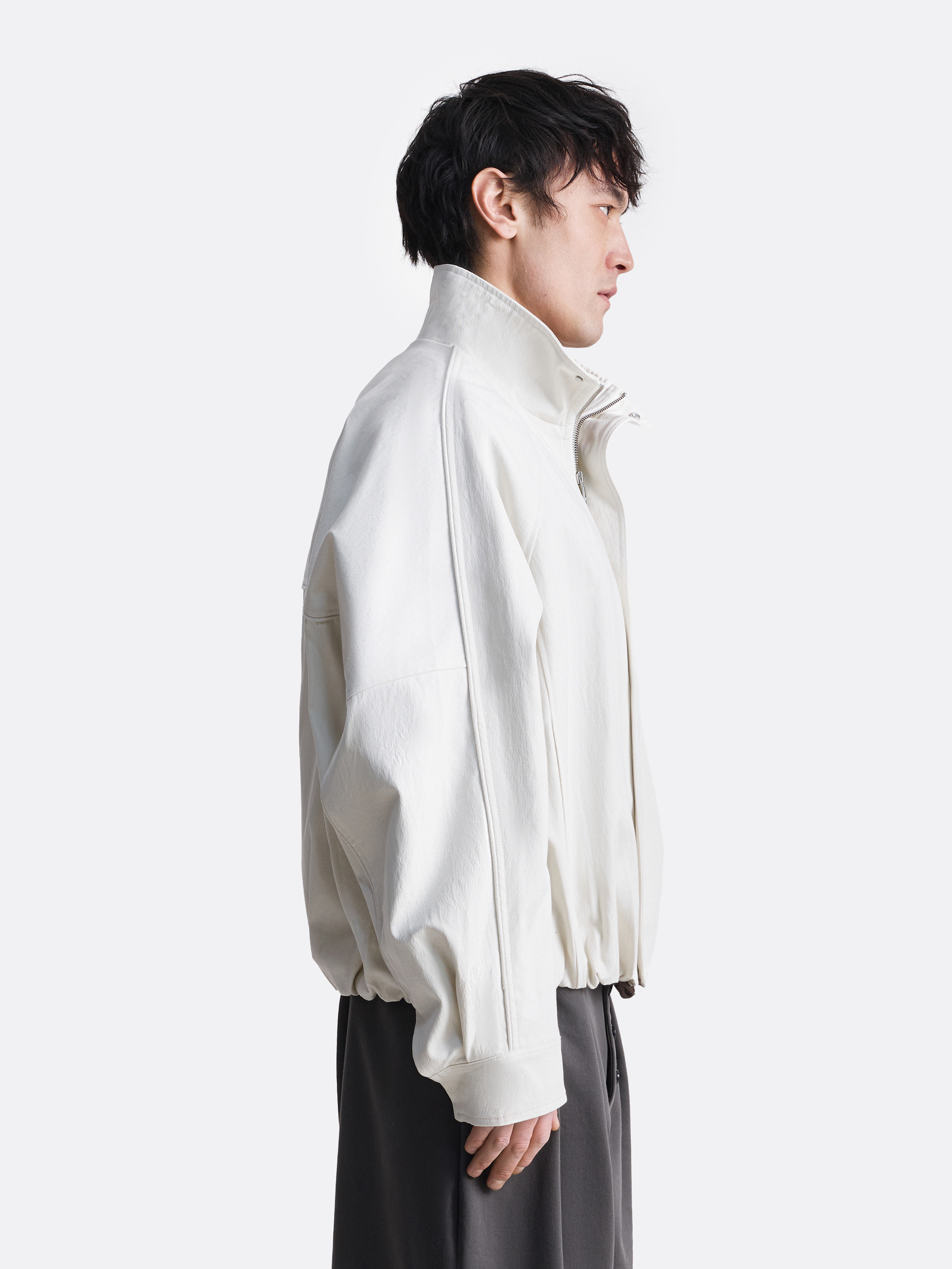 ​Куртка с воротником стойкой