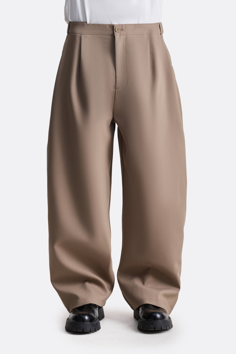 Брюки свободного силуэта