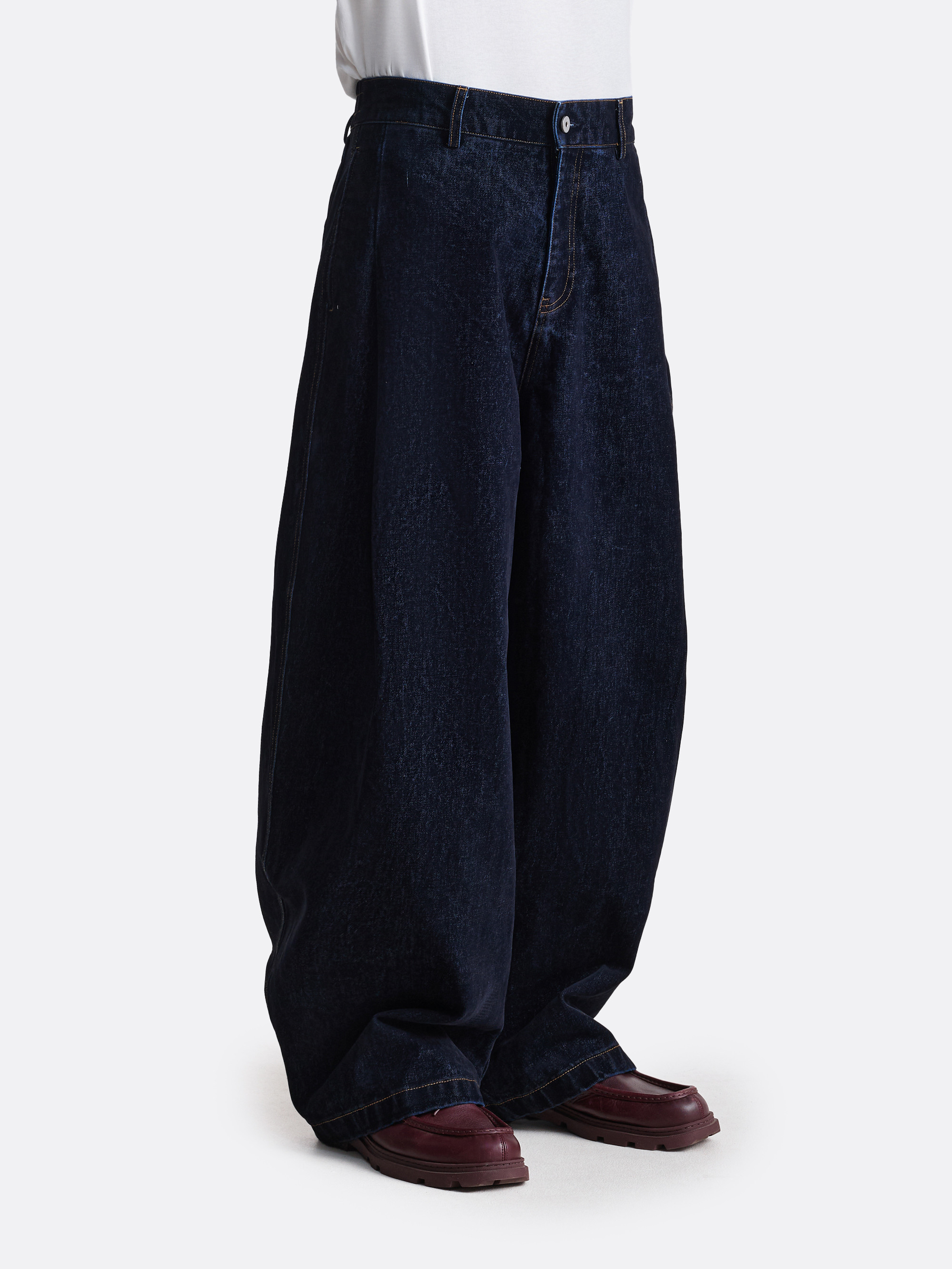 ​Джинсы темно-синие