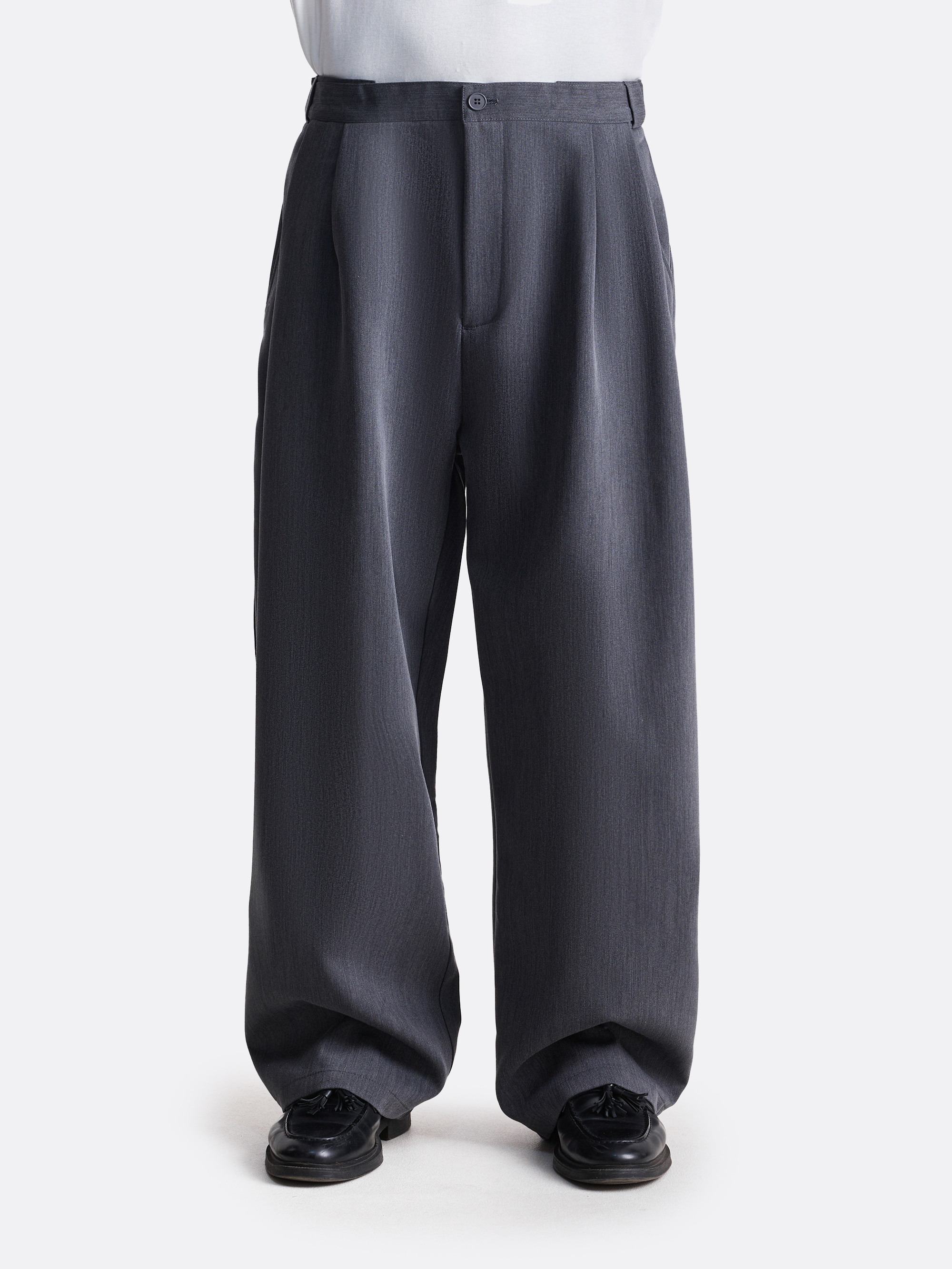 Брюки свободного силуэта