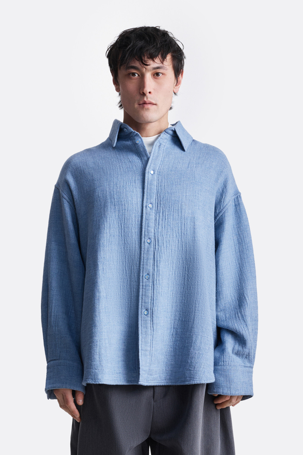 ​Рубашка с вышивкой на спине