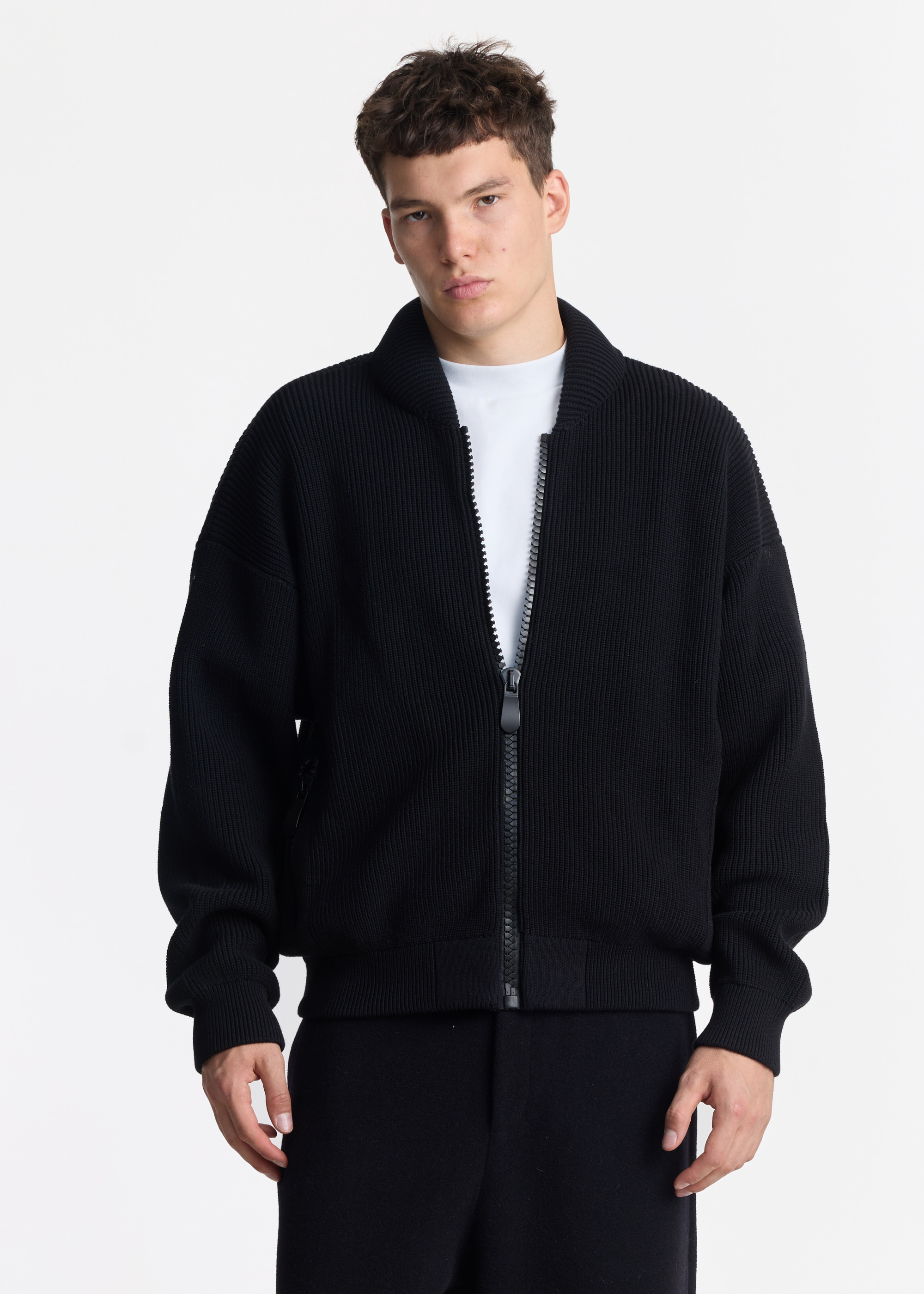 Свитер на молнии BLACKOUT ZIP