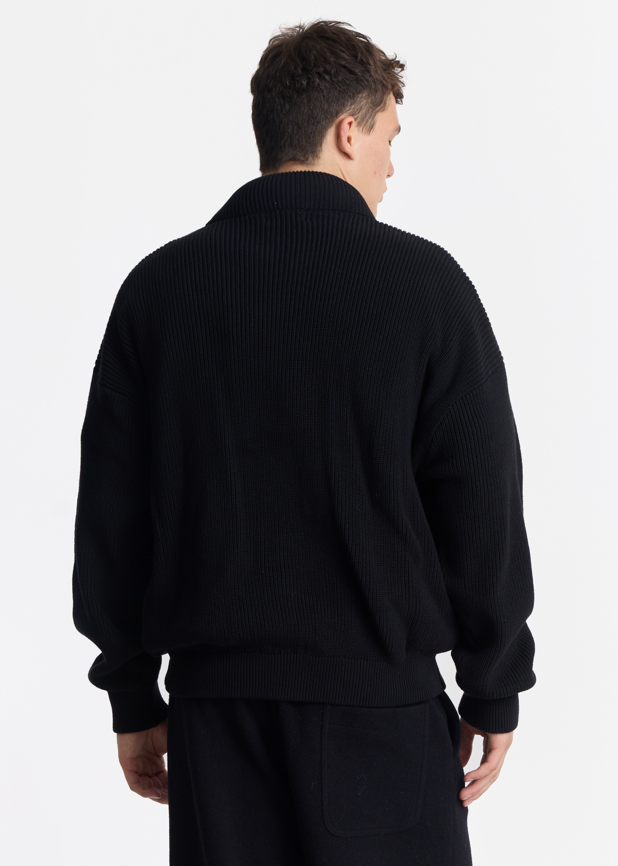 Свитер на молнии BLACKOUT ZIP